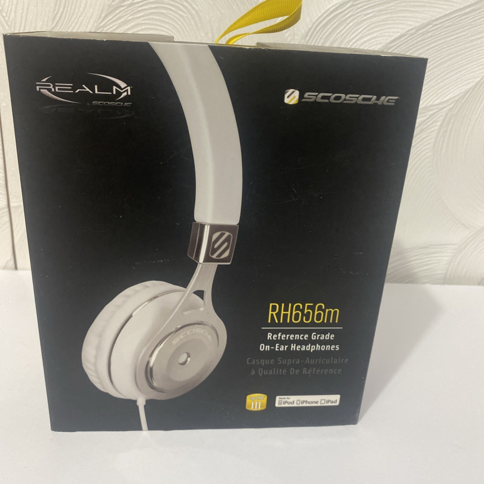 Scosche RH656M On-Ear Headphones with tapLINE Remote & Mic (White)