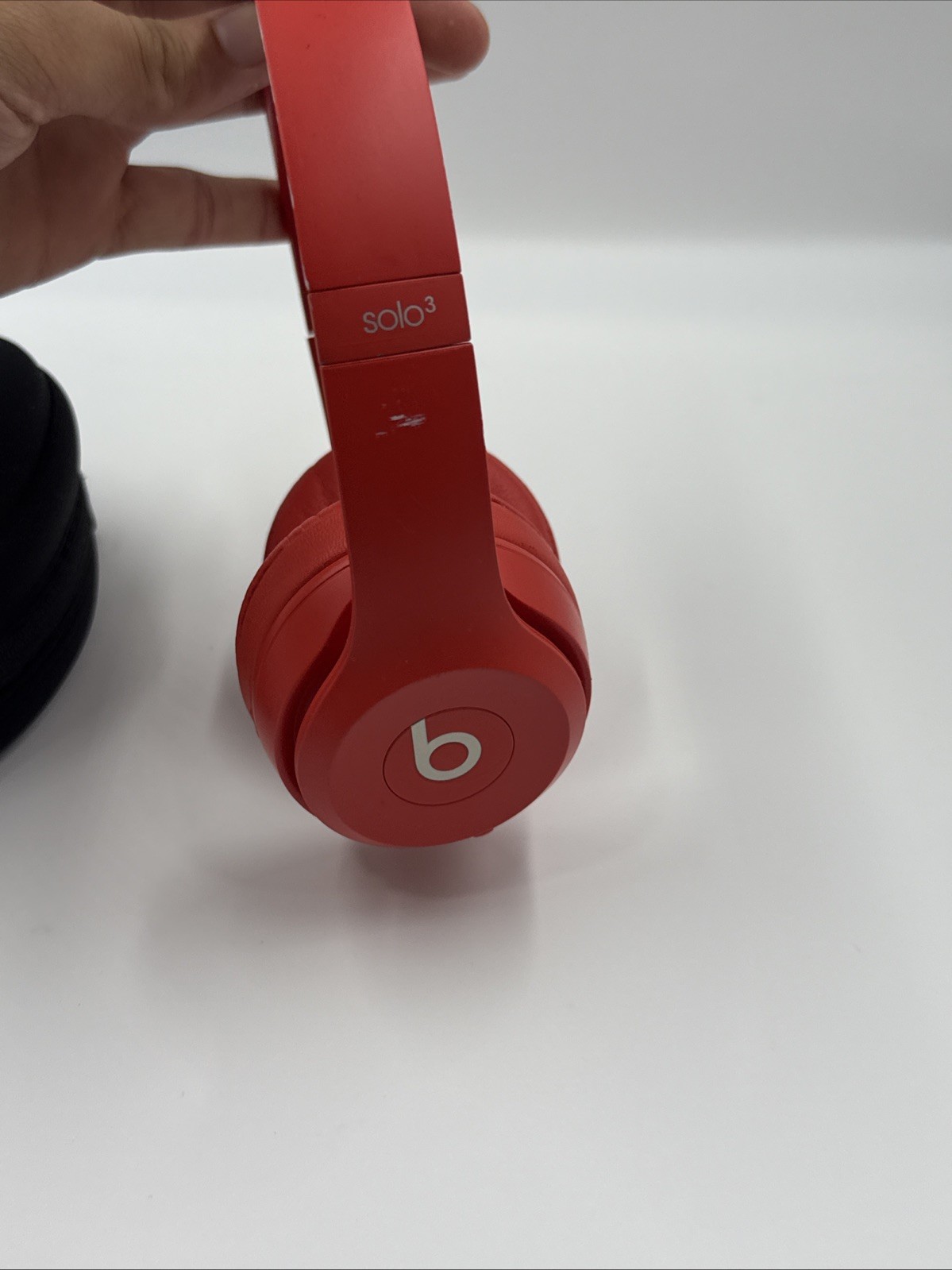 Beats by Dr. Dre Solo3 Wireless Headphones – Product Red Special Edition