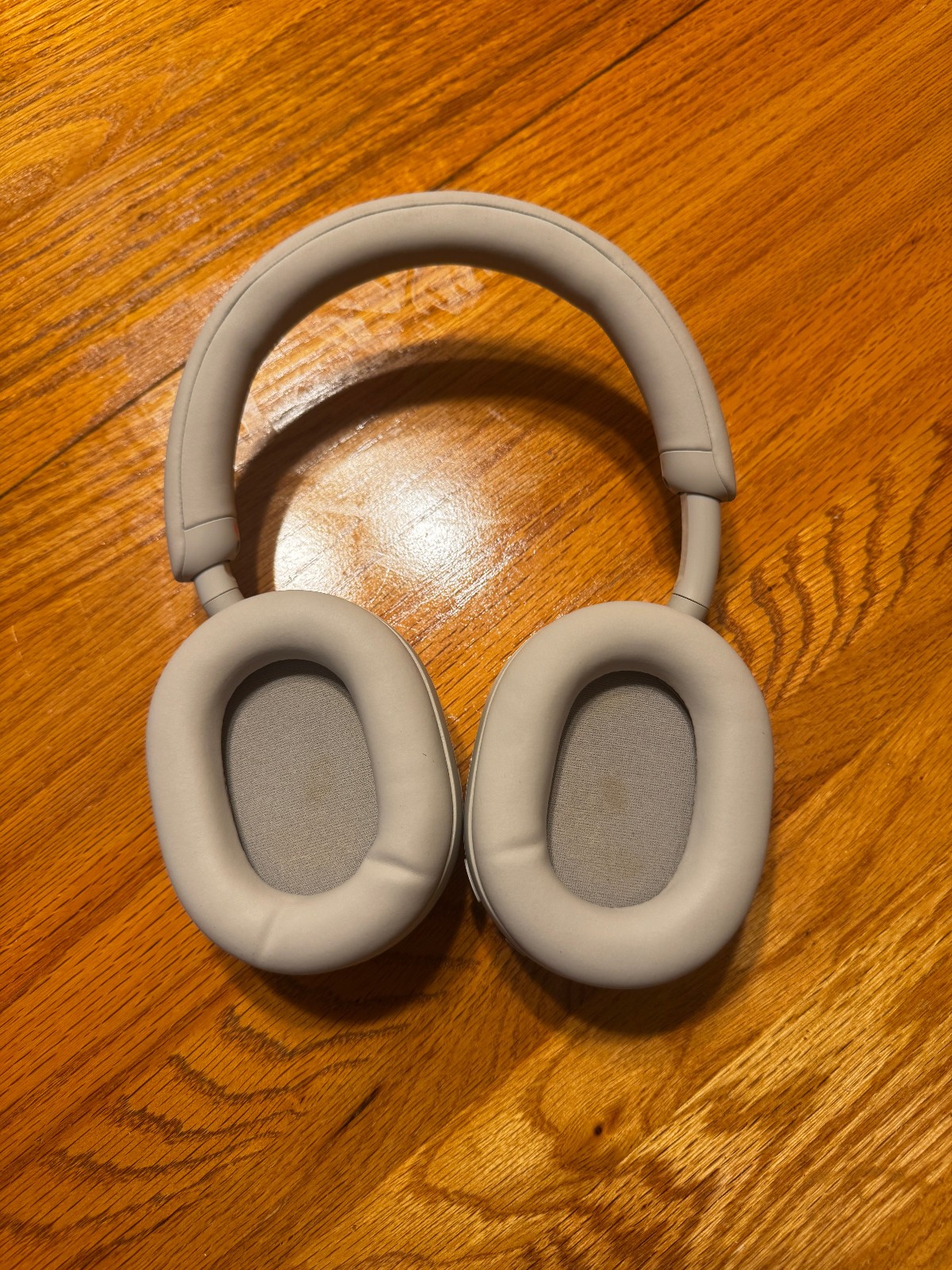 SONY WH1000XM5/S Premium Noise Canceling Headphone – Silver