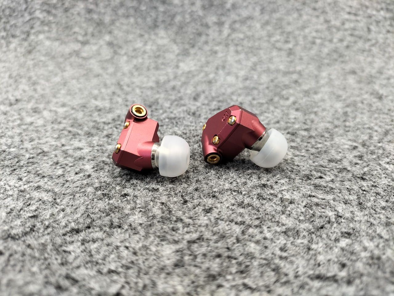 Campfire Audio Earbuds IO Used