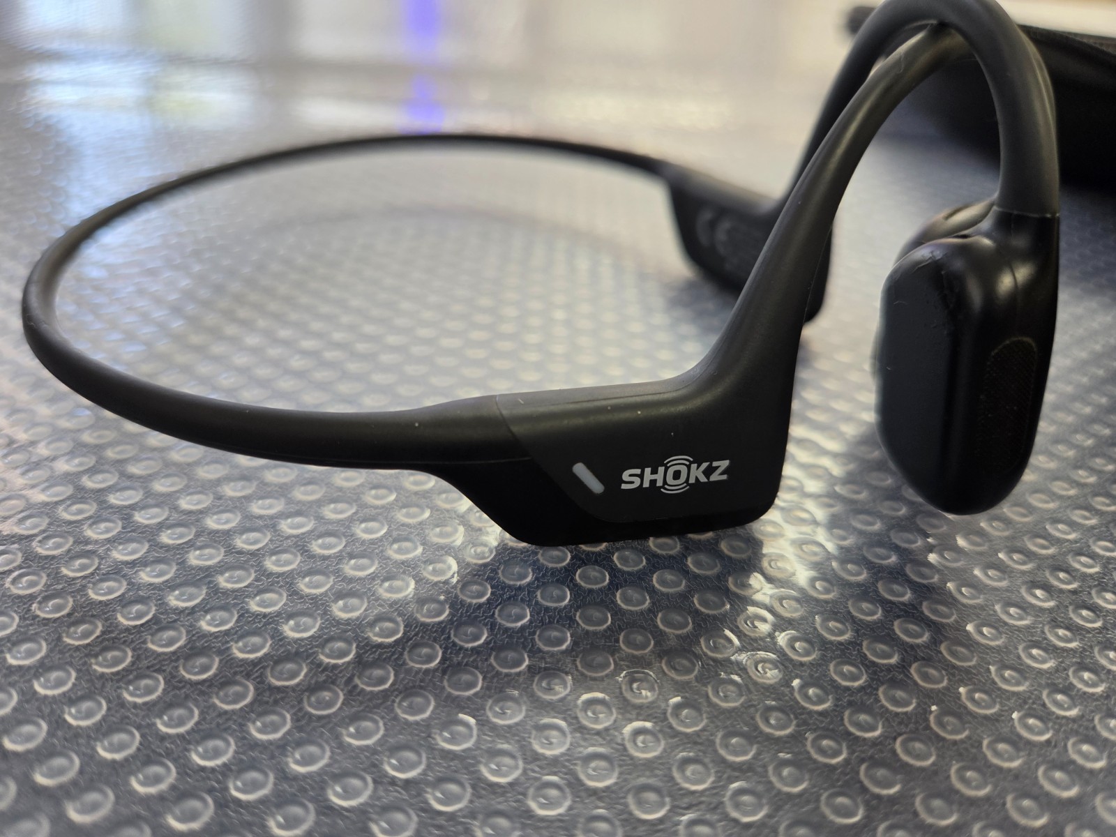 Shokz OpenRun Wireless Bone Conduction Headphones – Black S810