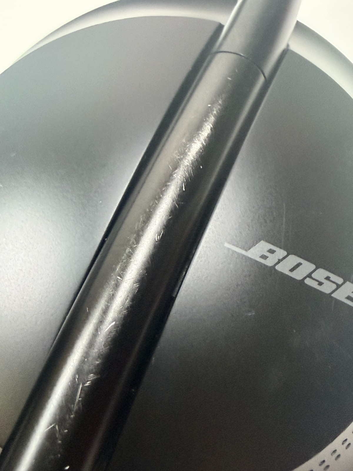 Bose NC700 Over-Ear Noise Cancelling Bluetooth Headphones New Black/Gold Earpads