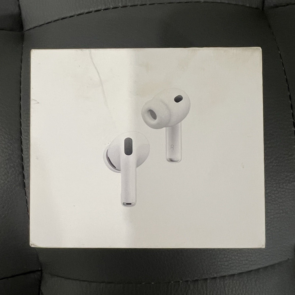 Apple AirPods Pro 3 Wireless Bluetooth In-Ear Earbuds White A3063 A3064 A3122