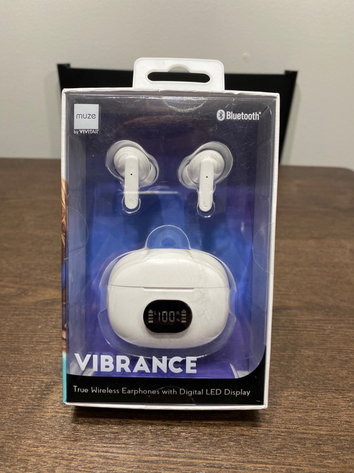 Muze By Vivitar Bluetooth VIBRANCE True Wireless Earphones W/Digital LED display