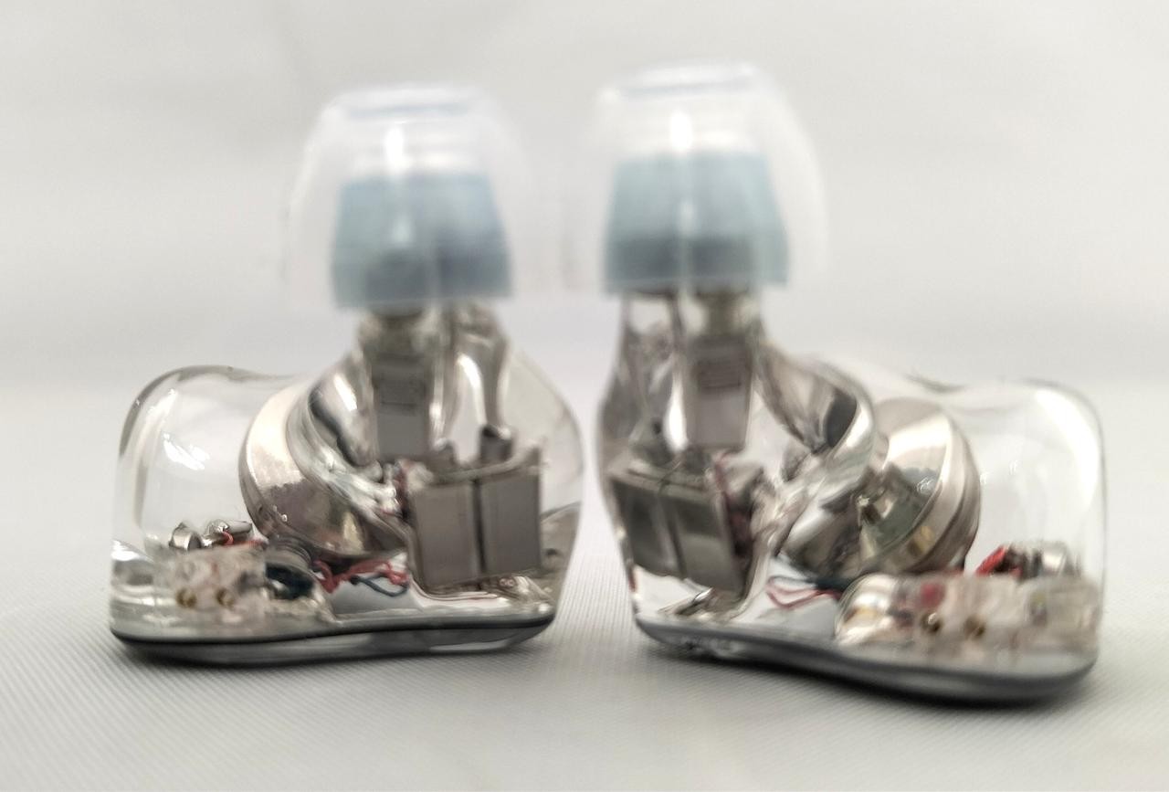 Panther Audio Aura DX4 Earphones, Soft Sound, Comfortable, Compact