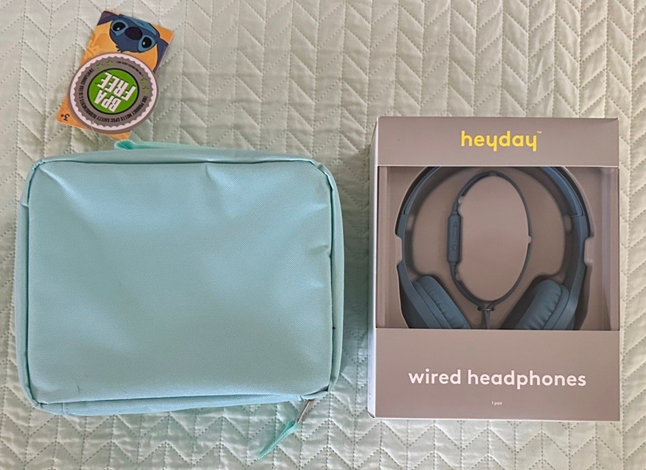 heyday™ Wired On-Ear Headphones Blue bundled with Stitch Aloha lunch box NEW NWT
