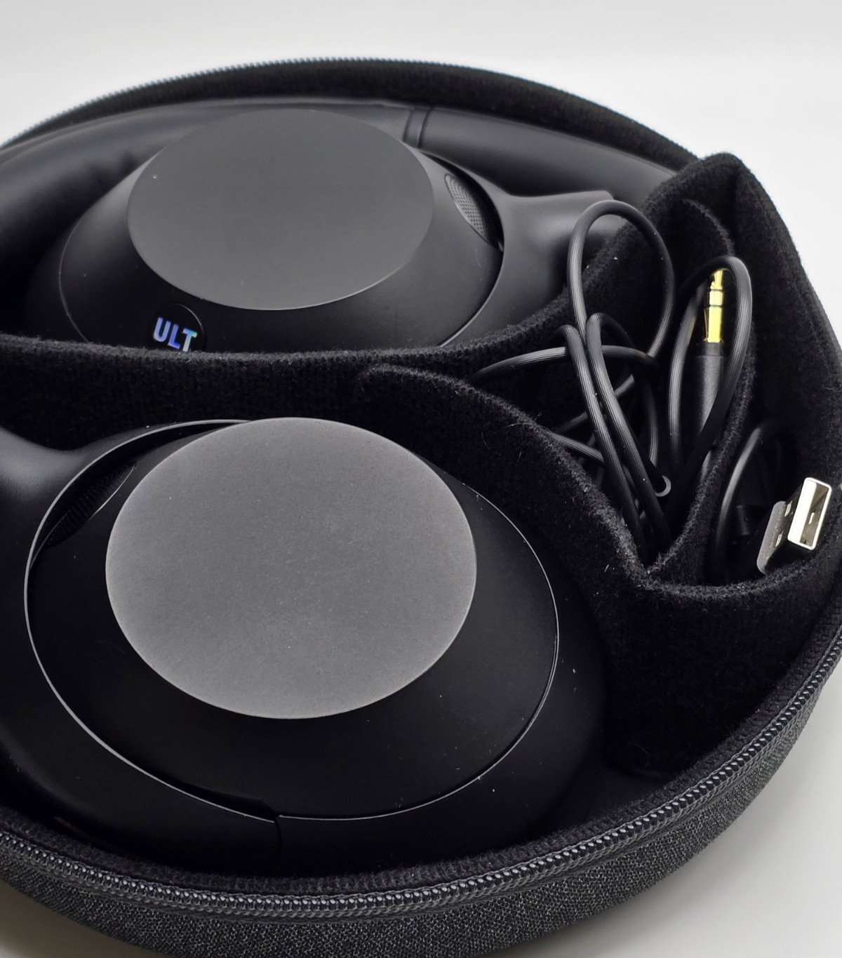 Sony ULT WEAR 900N Wireless Noise Canceling Bluetooth Headphones — Black