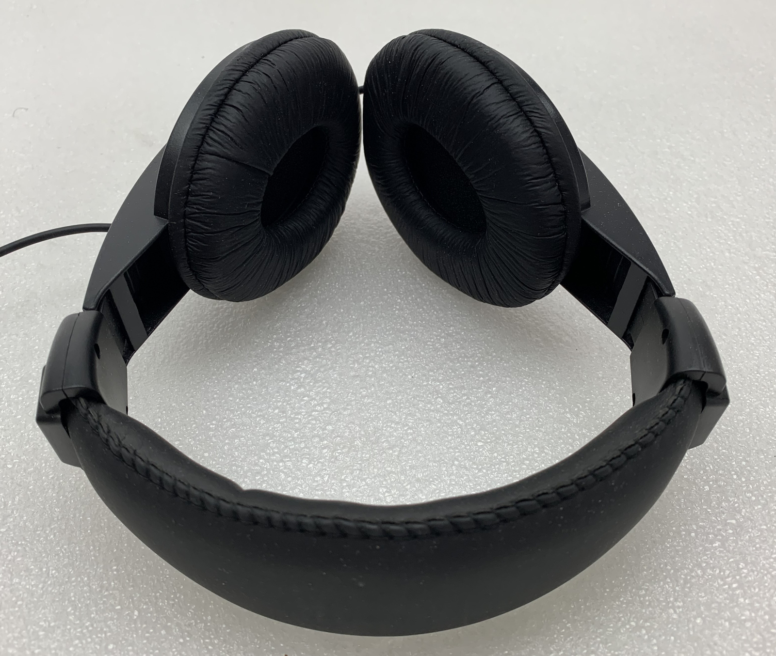 New Open Box Lot of 3 SynchroTech Over Ear Stereo Headphones P/N:GG-MM-HEADPHONE