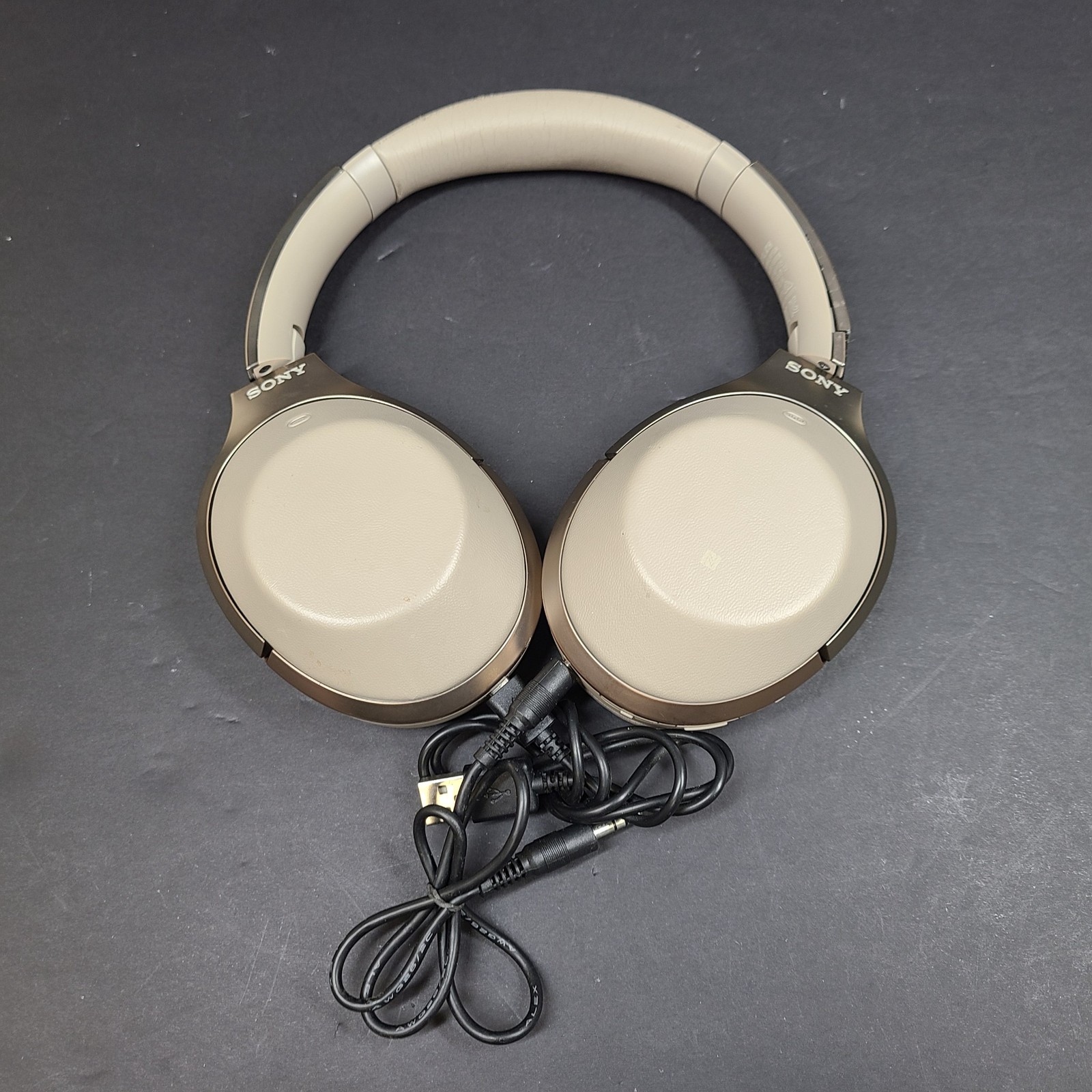 Sony MDR-1000X Beige Wireless Bluetooth Noise-Cancelling Headphones – READ