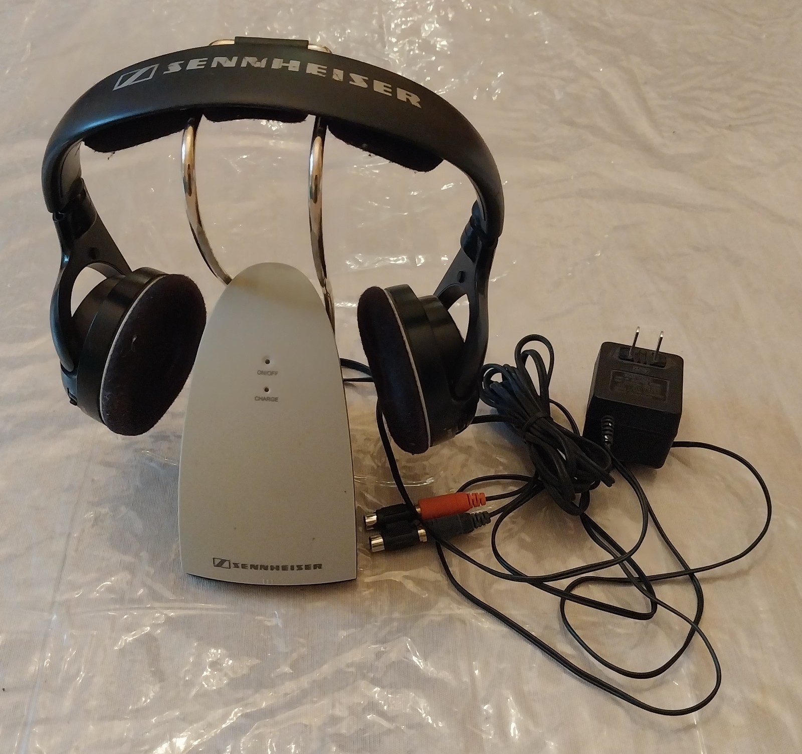 Sennheiser Vintage Wireless Headphone RF sets RS 130 and RS 120