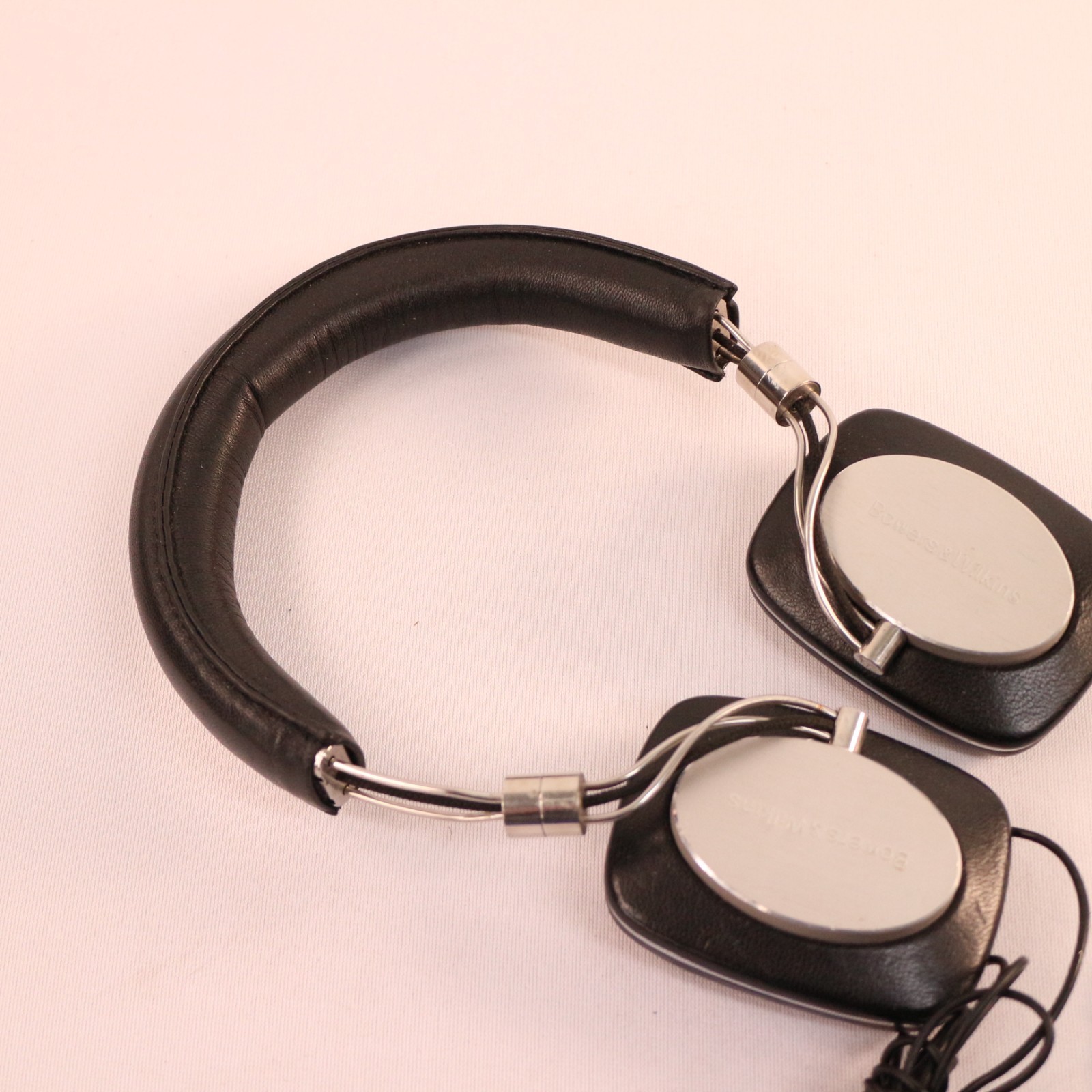 Bowers & Wilkins P5 HiFi Stereo Mobile Headphones 3.5mm Jack Adjustable TESTED