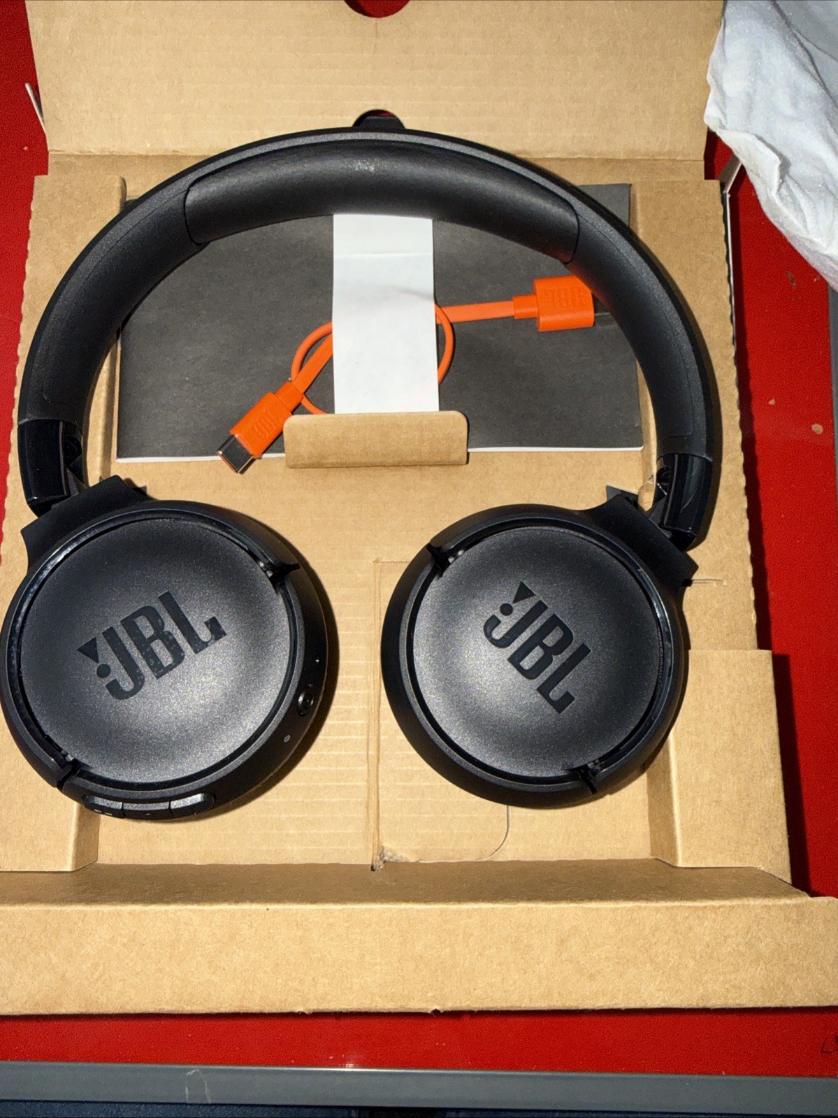 JBL 520BT Pure Bass Headphones