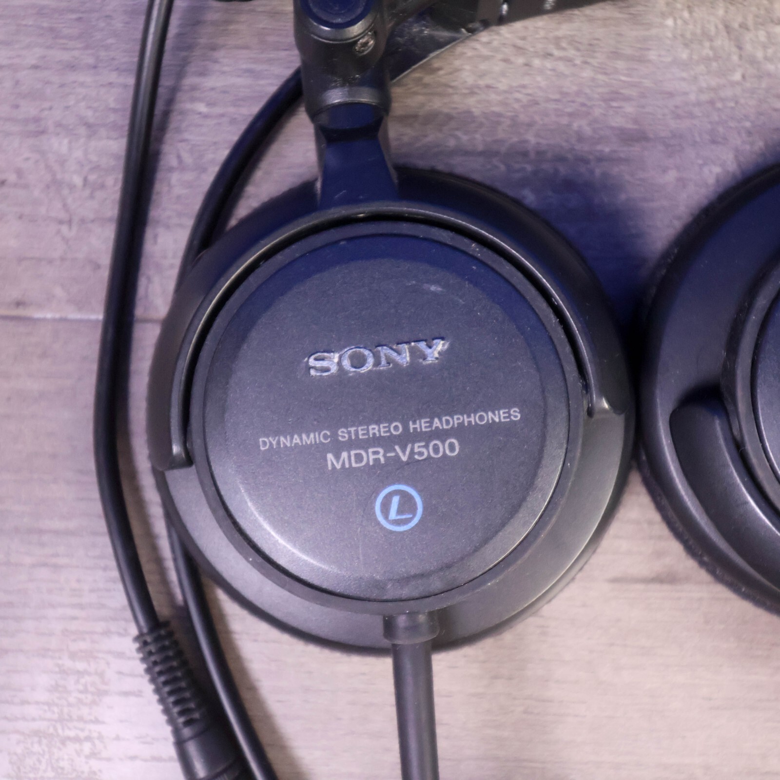 Genuine Original Sony MDR-V500 DJ Stereo Monitor Headphones Made in Thailand