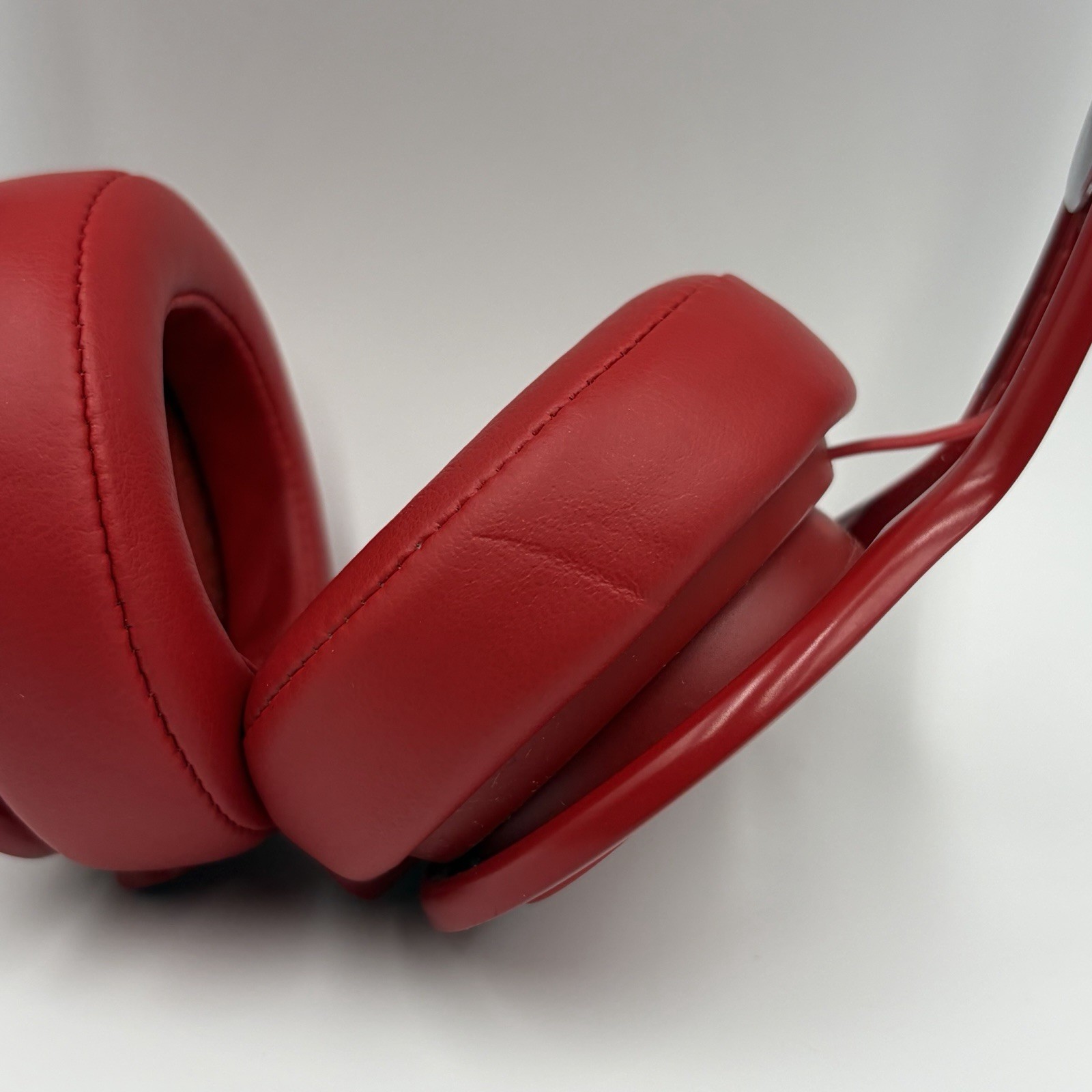 Beats by Dr. Dre Mixr David Guetta Limited Edition Wired Headphones Red In Case