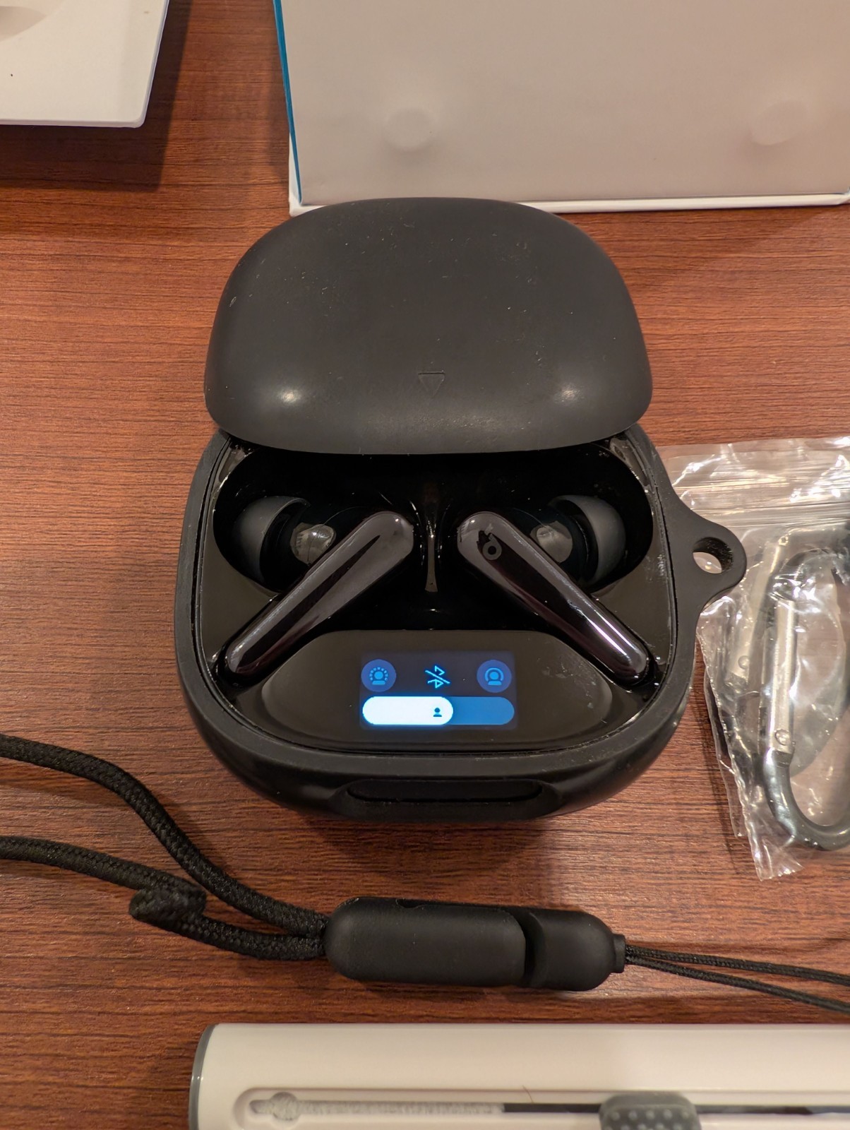 Soundcore Liberty 4 Pro (Black) with spare silicone case