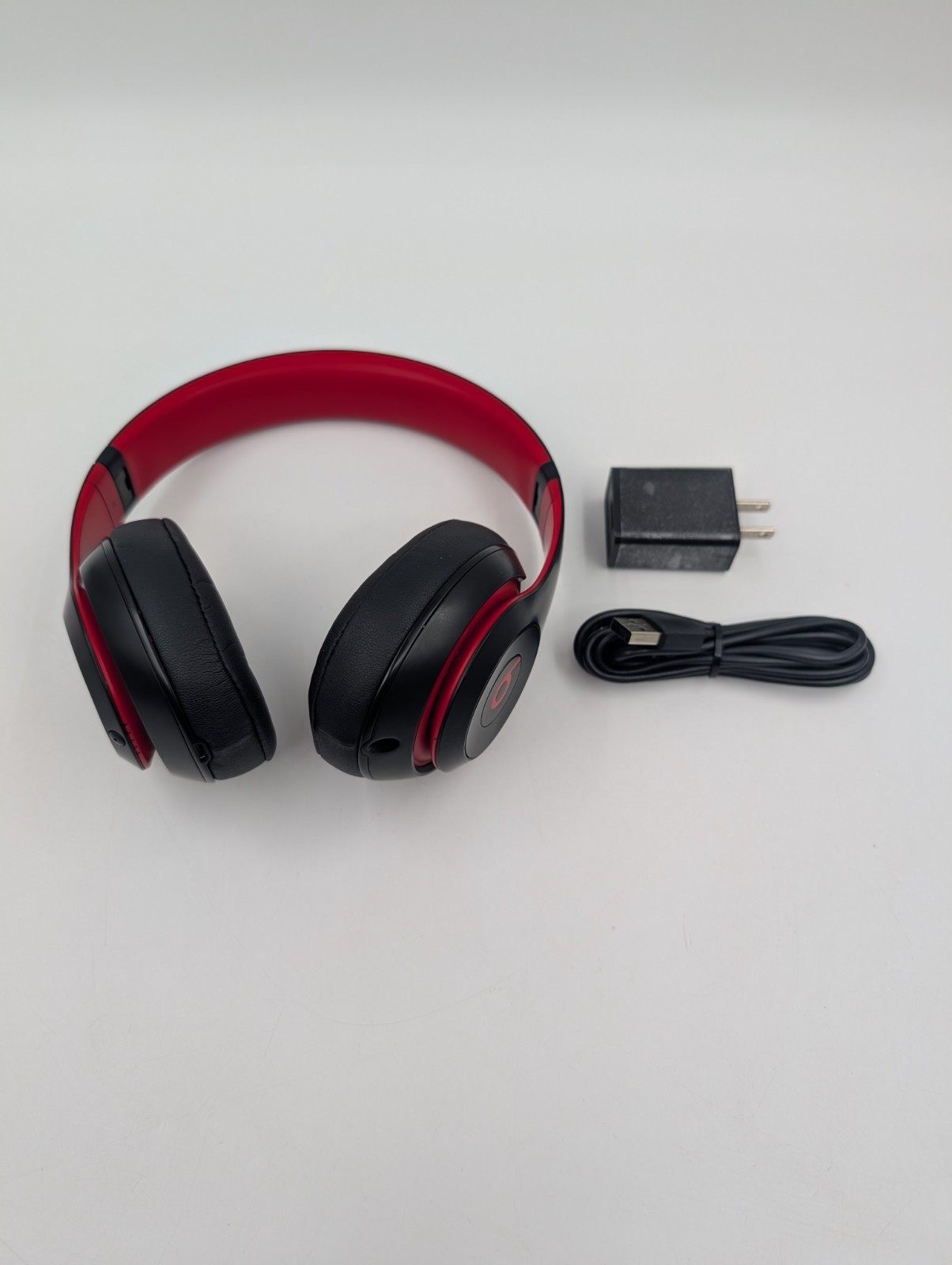 Beats by Dr. Dre Studio3 Bluetooth Over-Ear Headband Headphones Red/Black