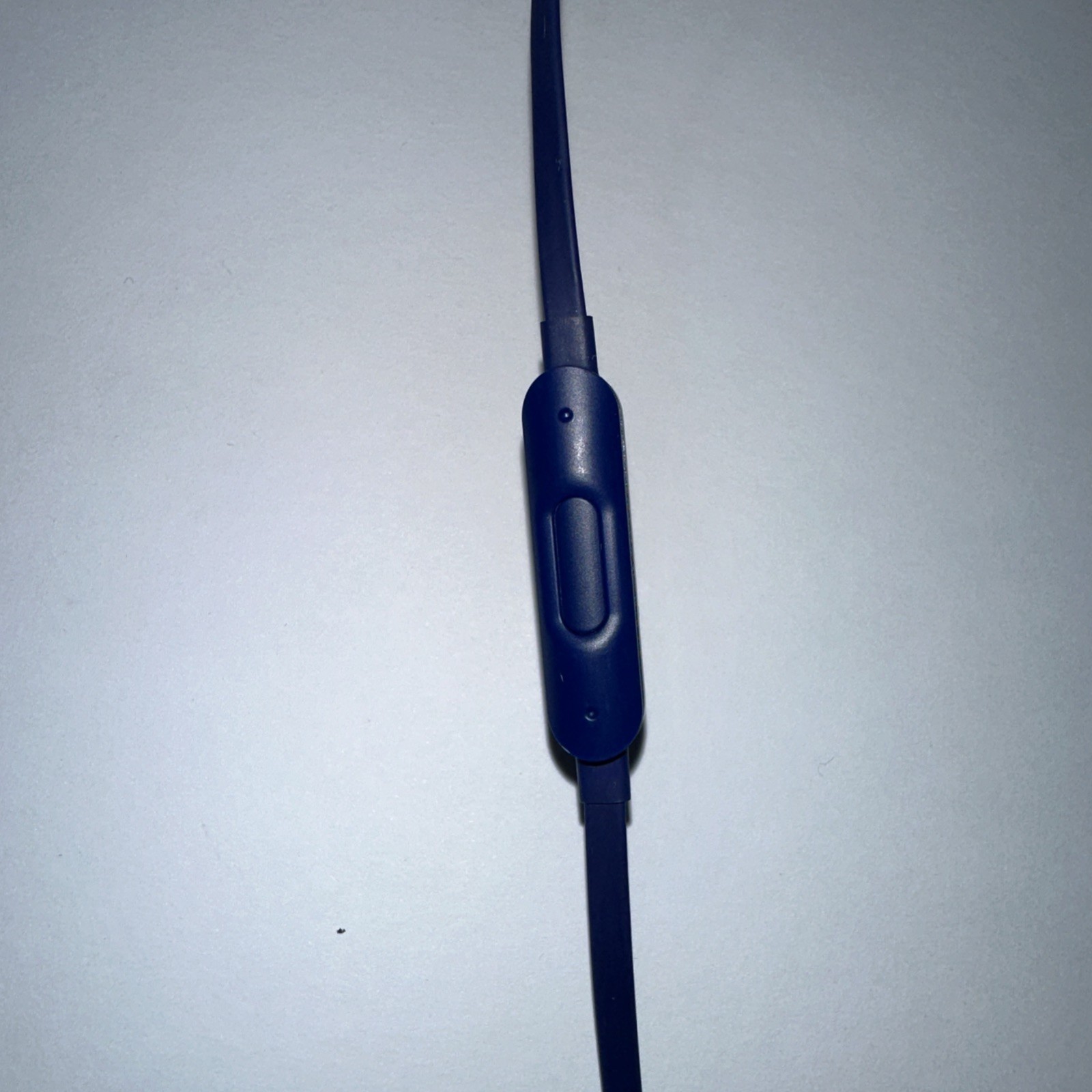 Very Nice – Beats EP Headphones – Blue – ML9D2LL/A, Tested an Working