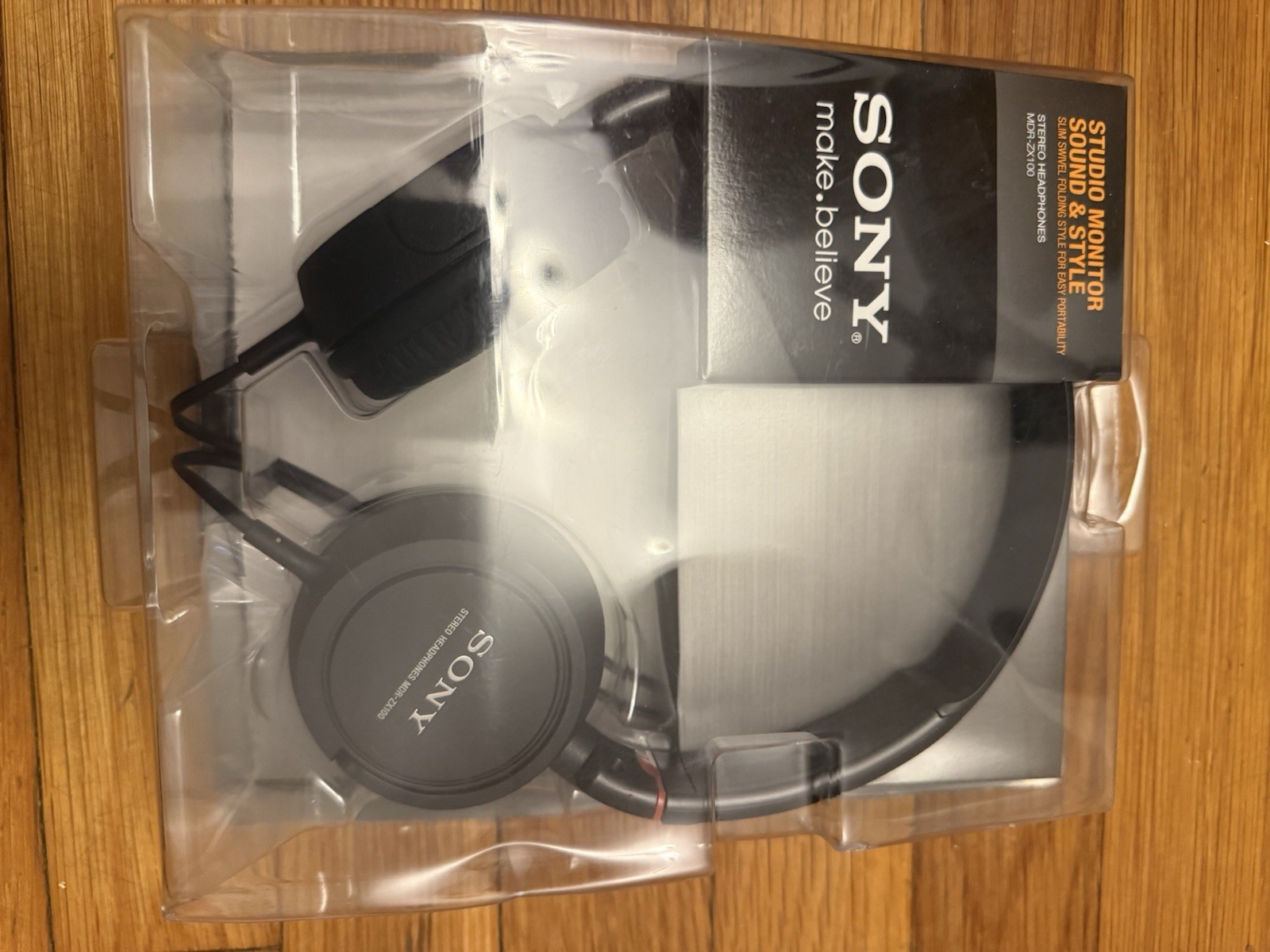 Sony MDR-ZX100B Foldable Stereo On-Ear Headphones 3.5mm 30mm Black 1.2m