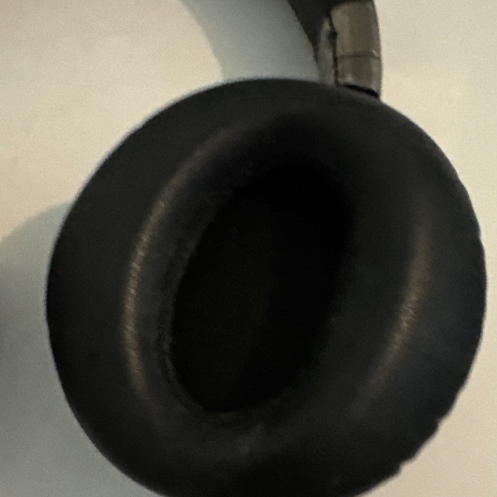 Cowin Over-Ear Headphones Black Headband Double Ear-Cup (Over the Ear)