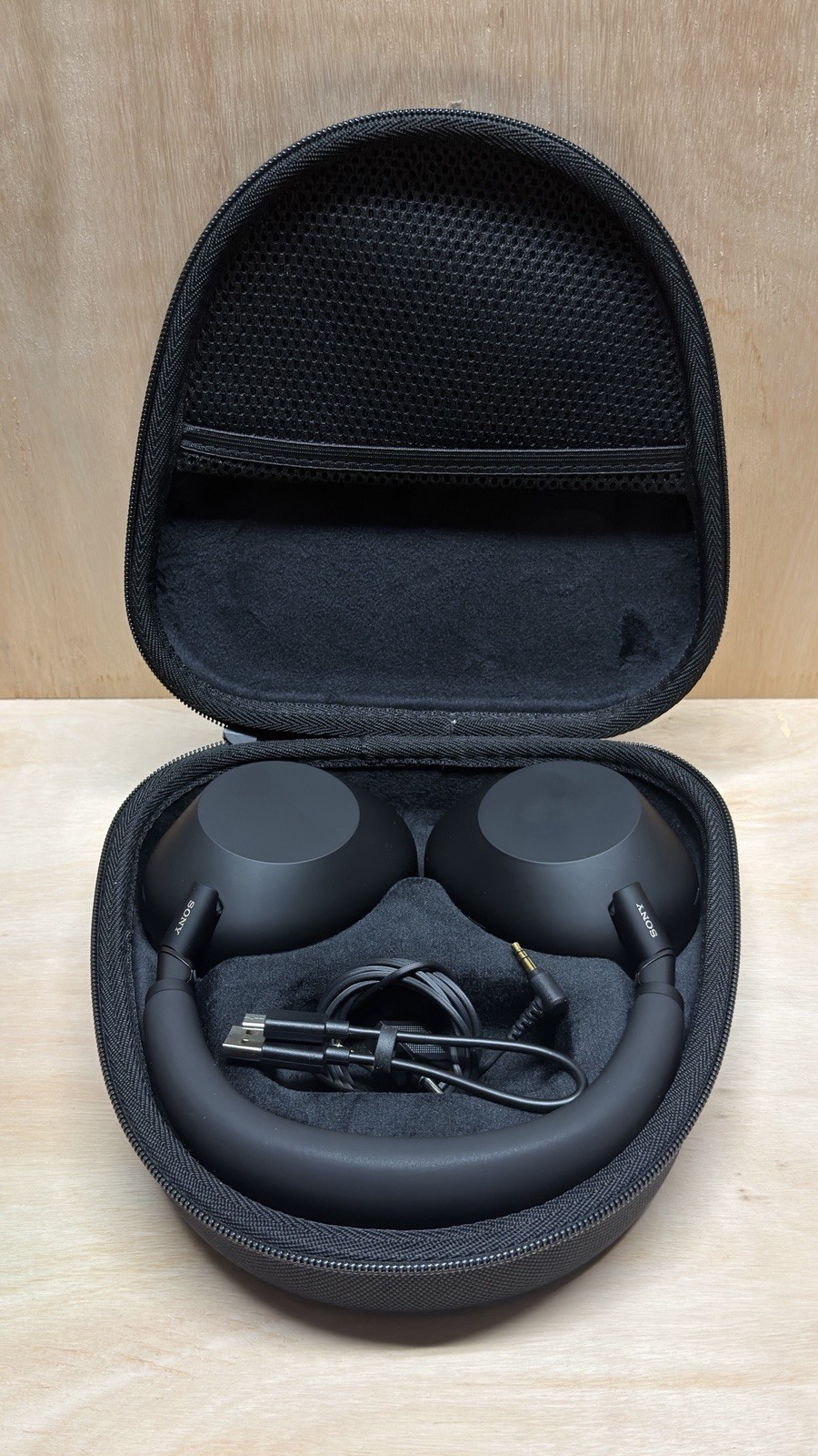 Sony WH-1000XM6 Wireless Noise Canceling Headphones – WH1000XM6 – Black