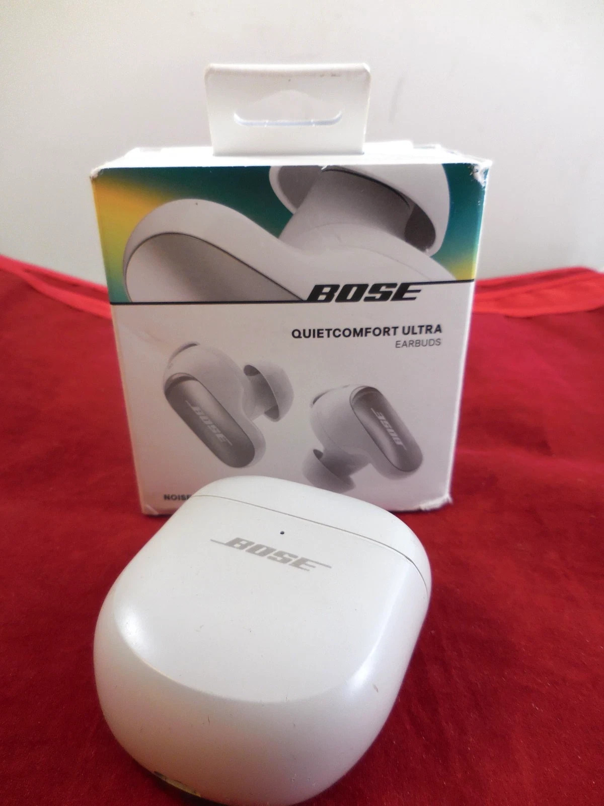 Bose QuietComfort Ultra Noise Cancelling REPLACEMENT CHARGING CASE -White Smoke