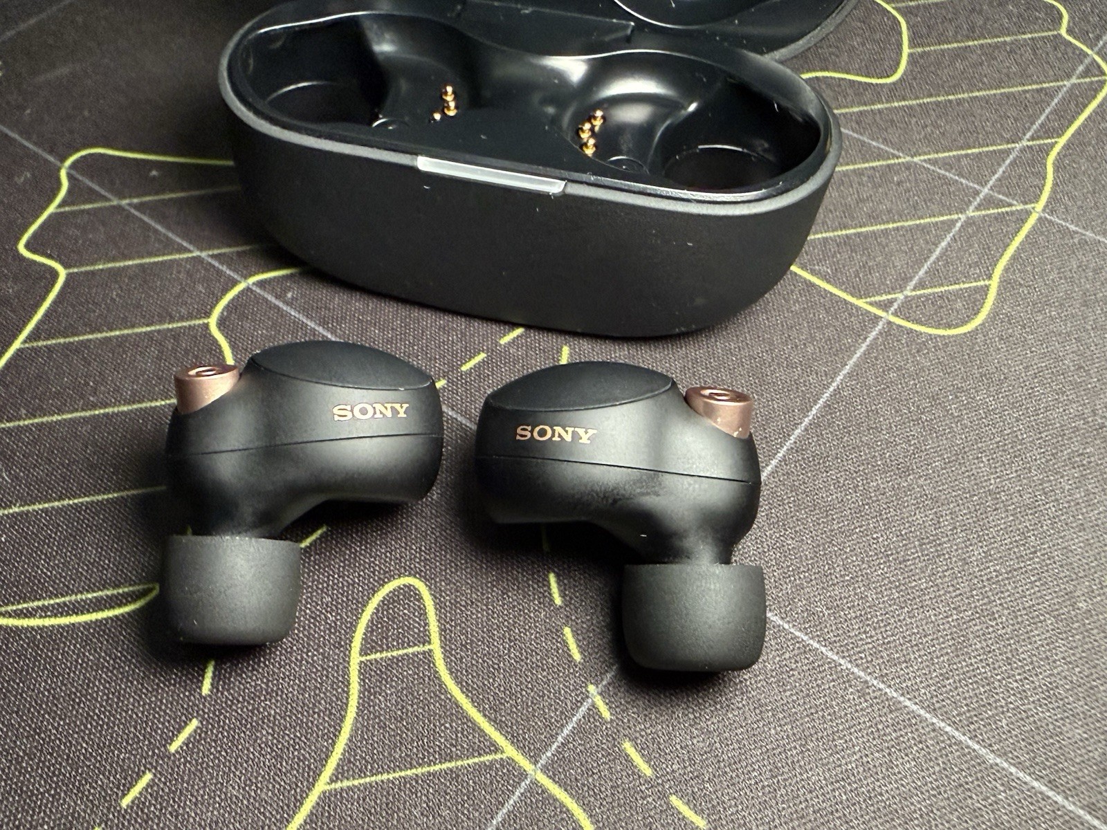 SONY WF-1000XM4 Noise Canceling Wireless Bluetooth Earbuds with Case – Black