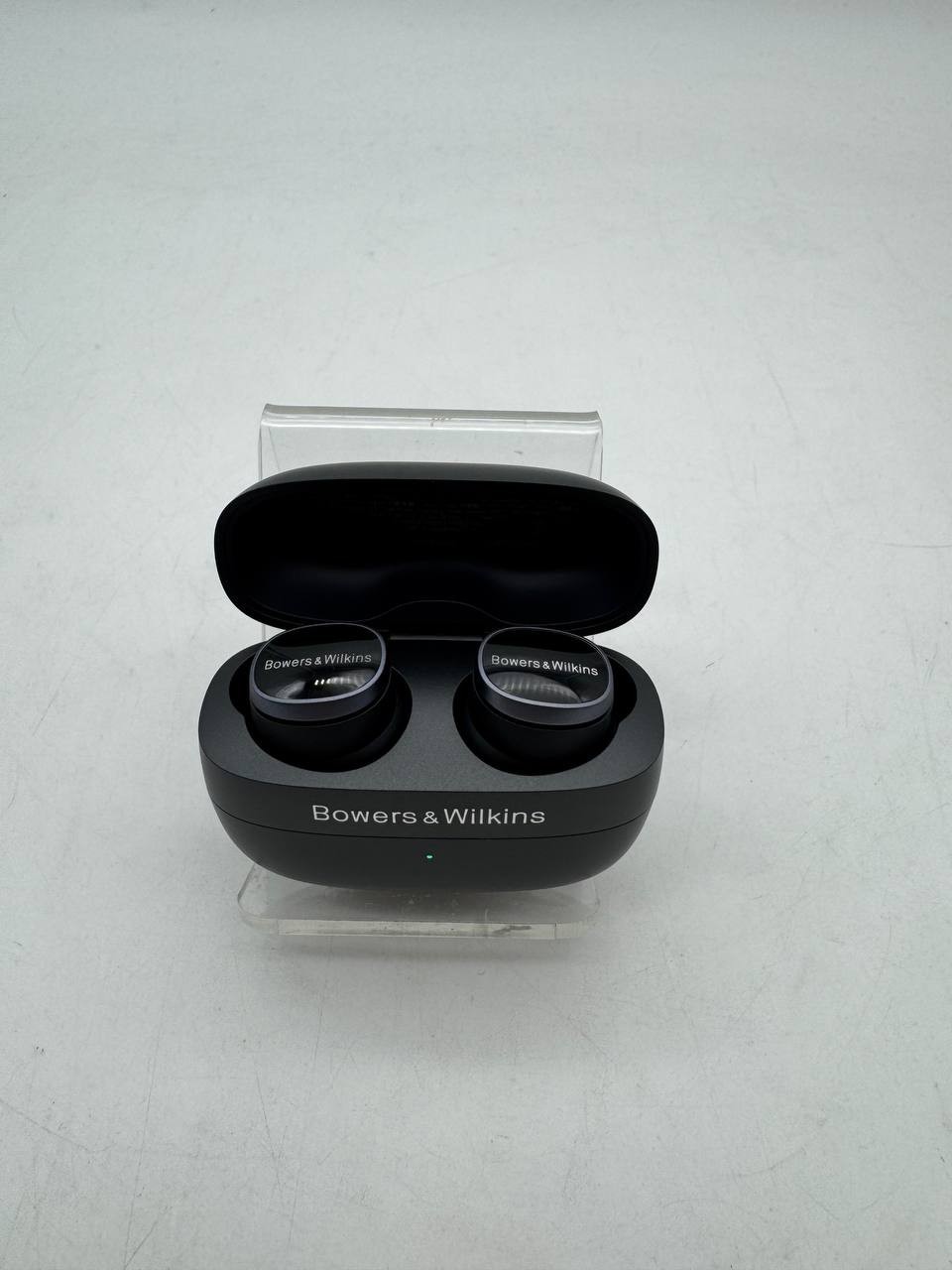 Bowers & Wilkins Pi8 – True Wireless Earbuds Choose color – New no box
