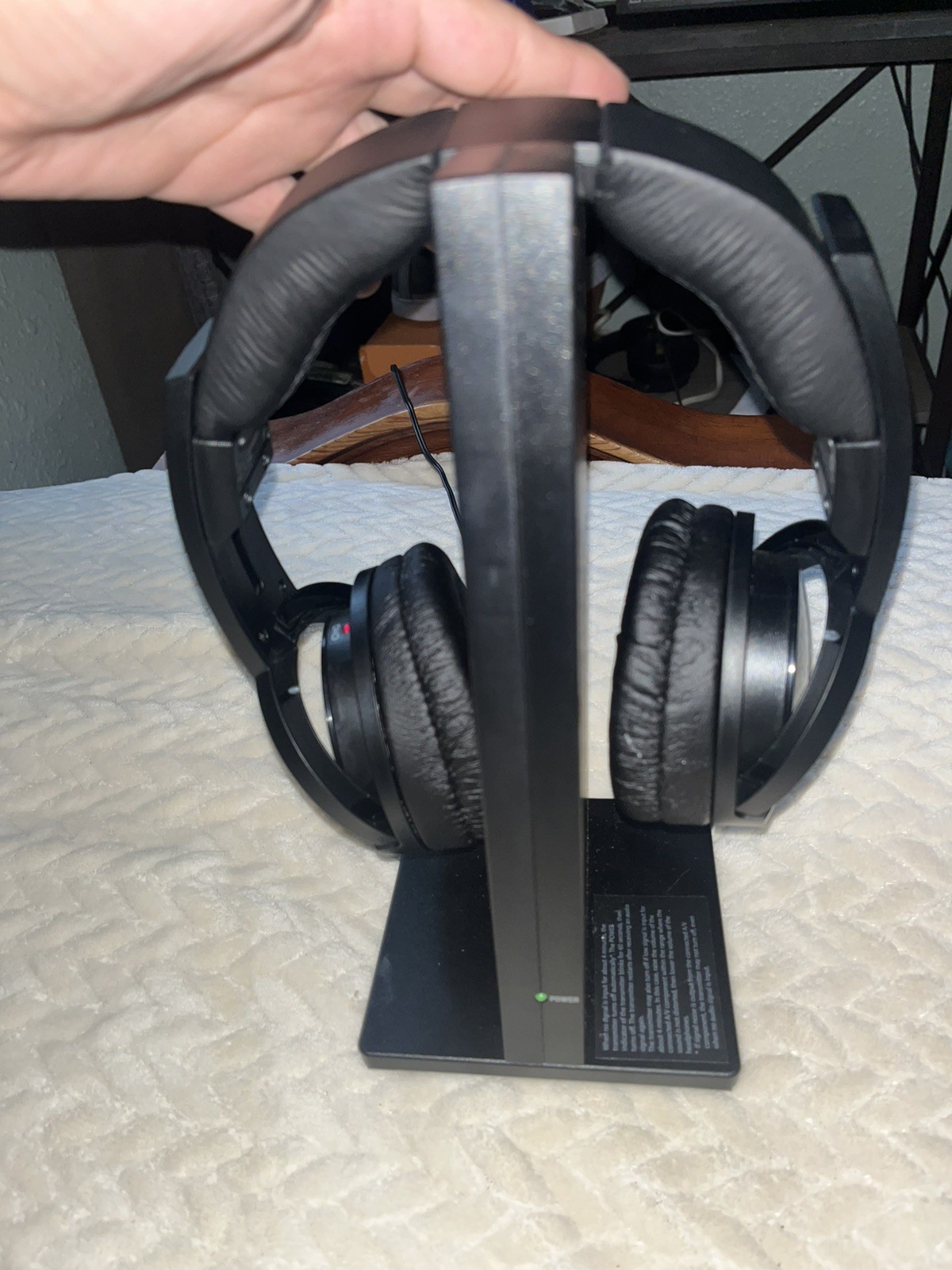 Sony MDR-RF985RK Over Ear Headphones – Black