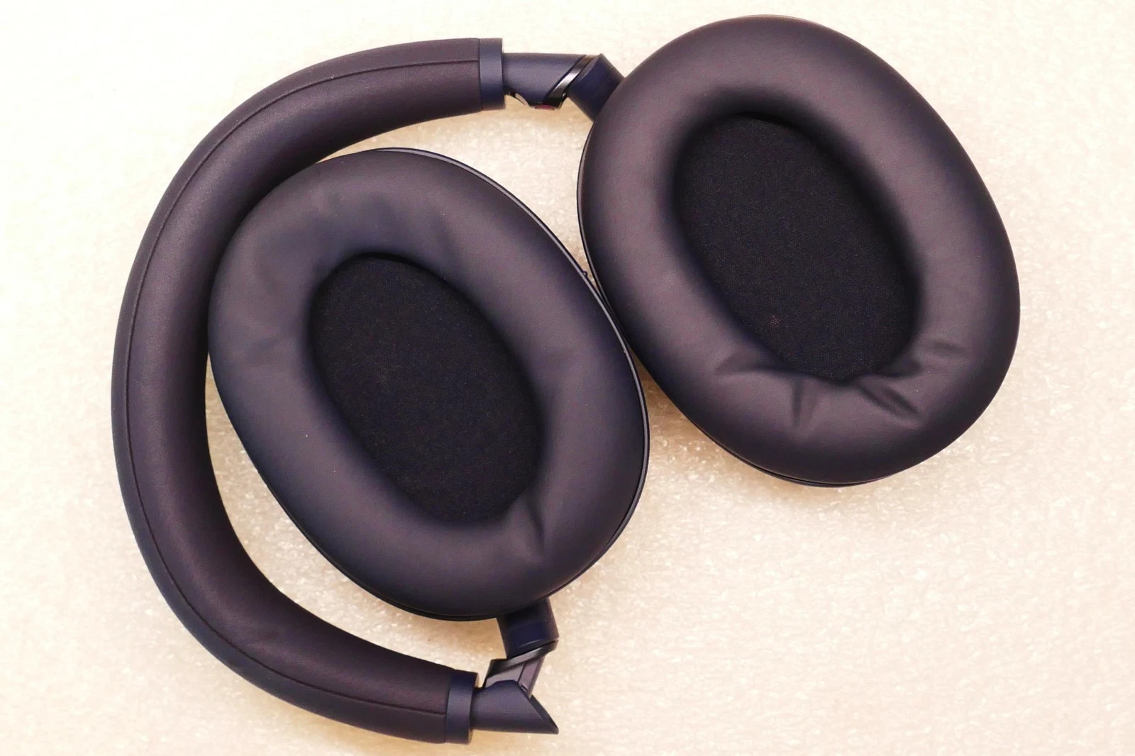 Sony – WH1000XM6 – Best Wireless Noise Cancelling Headphones – Midnight Blue