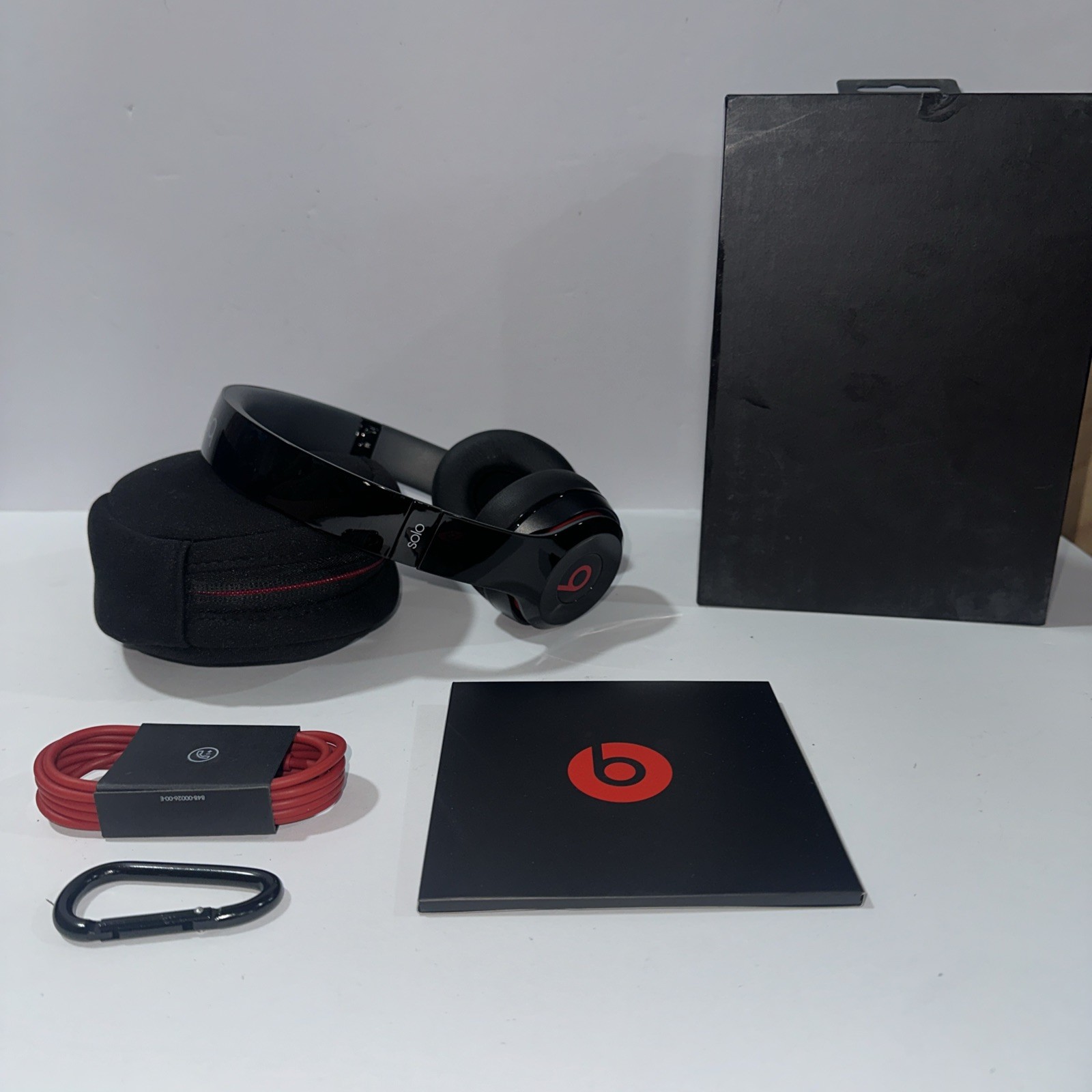 Beats by Dr. Dre Solo 2 Wired Headphones – Black Open Box brand new