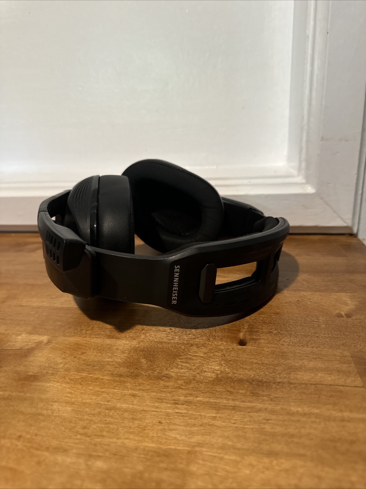 Sennheiser GSP 670 Over the Ear Wireless Headphones – Black