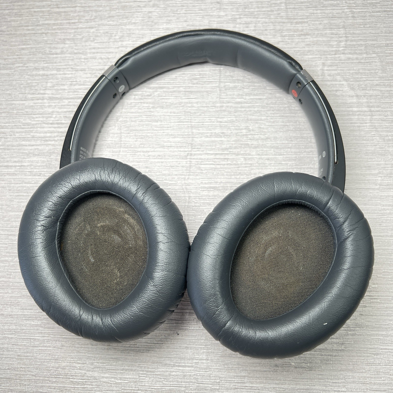Sony WH-CH700N Wireless Over-Ear Bluetooth Headphones – Gray/Black