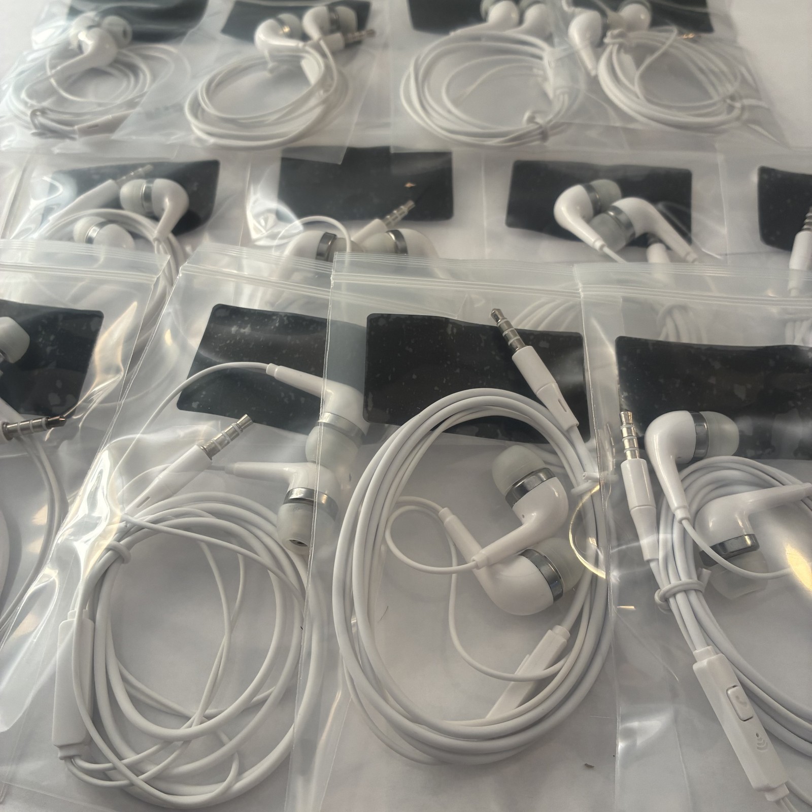 5-Pack Stereo Headphones/Earbuds for iPod/iPhone/iPad/Zune MP3 Player 3.5mm Jack