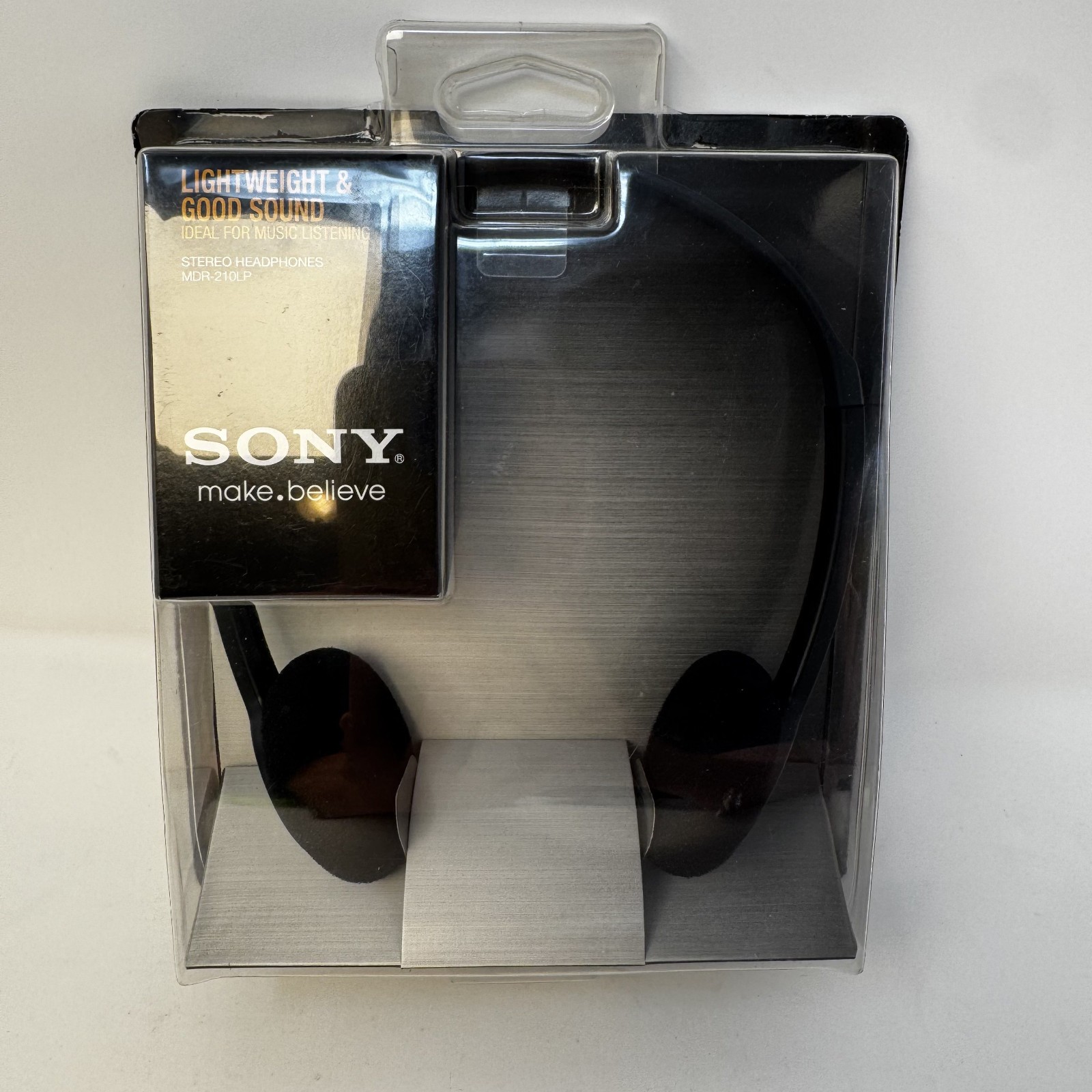 Sony MDR-210LP Lightweight Stereo Headphones New Old Stock 2009: Sealed