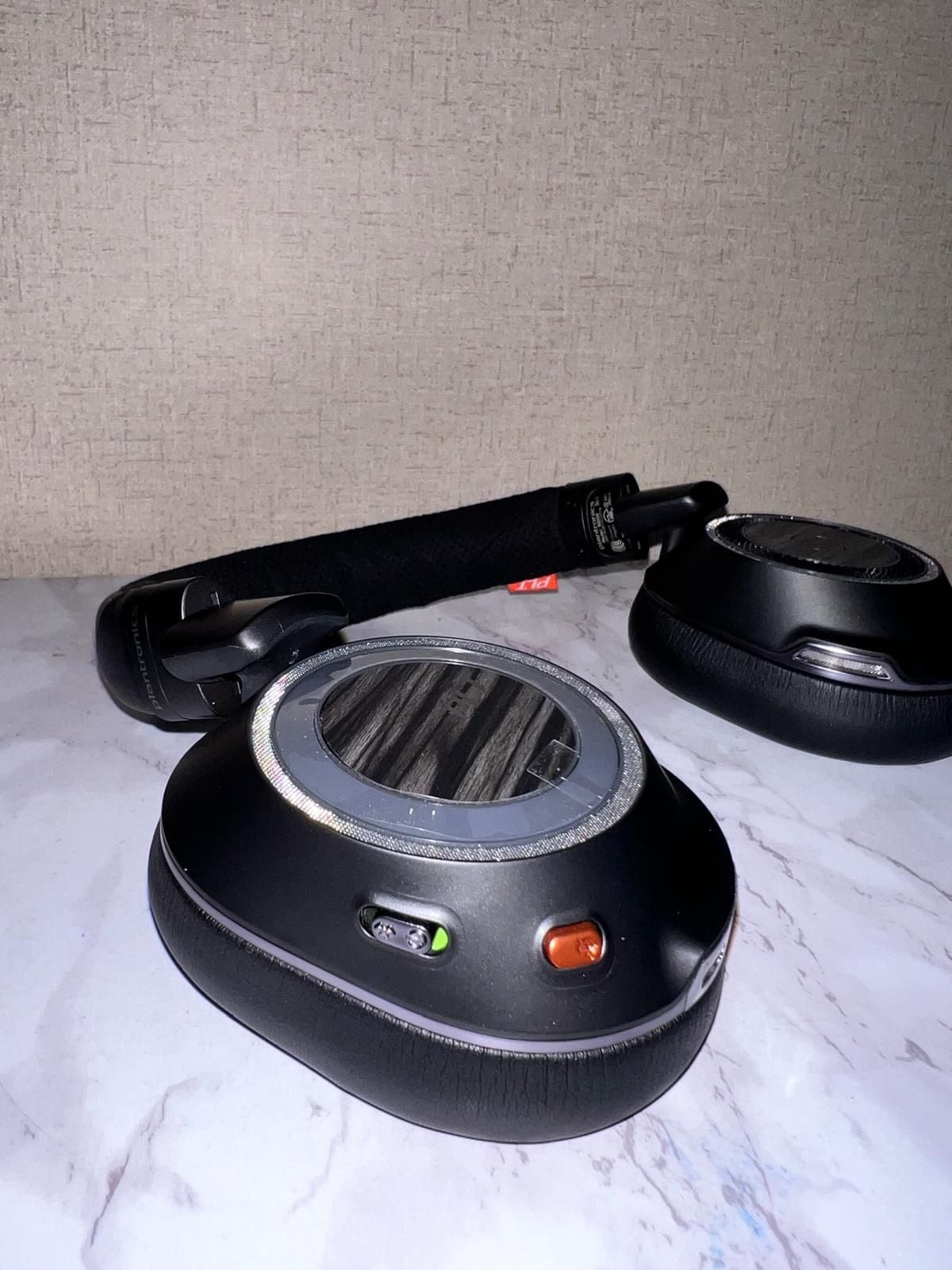 Plantronics BackBeat Pro 2 Wireless Noise Cancelling Headphones