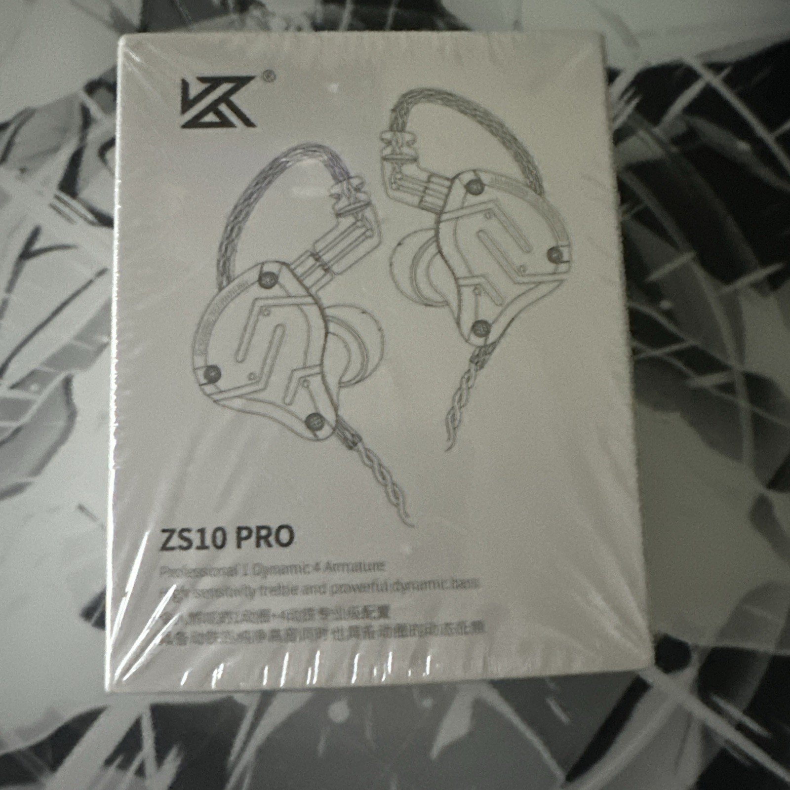 KZ ZS10 Pro 4BA+1DD 5 Driver In-Ear Hifi Metal Earphones With Detachable Cable