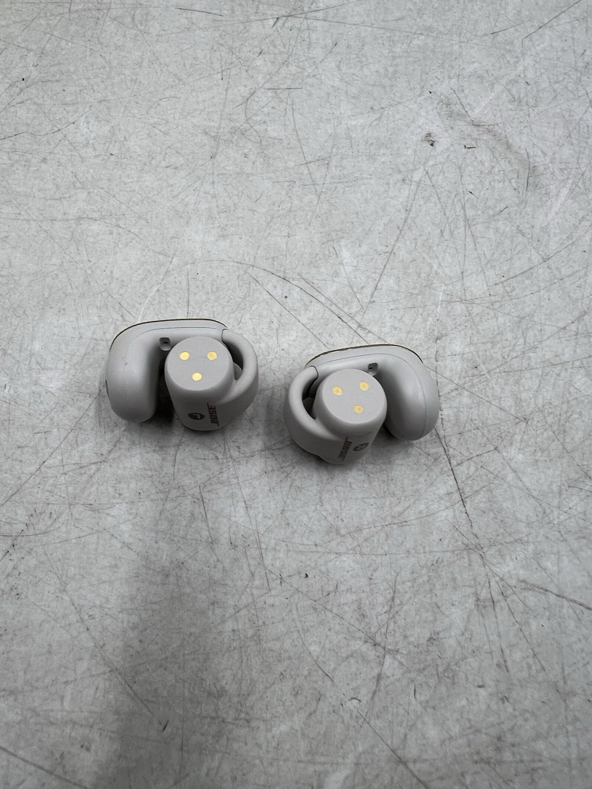 Bose x Kendra Scott Ultra Open Earbuds Mother of Pearl