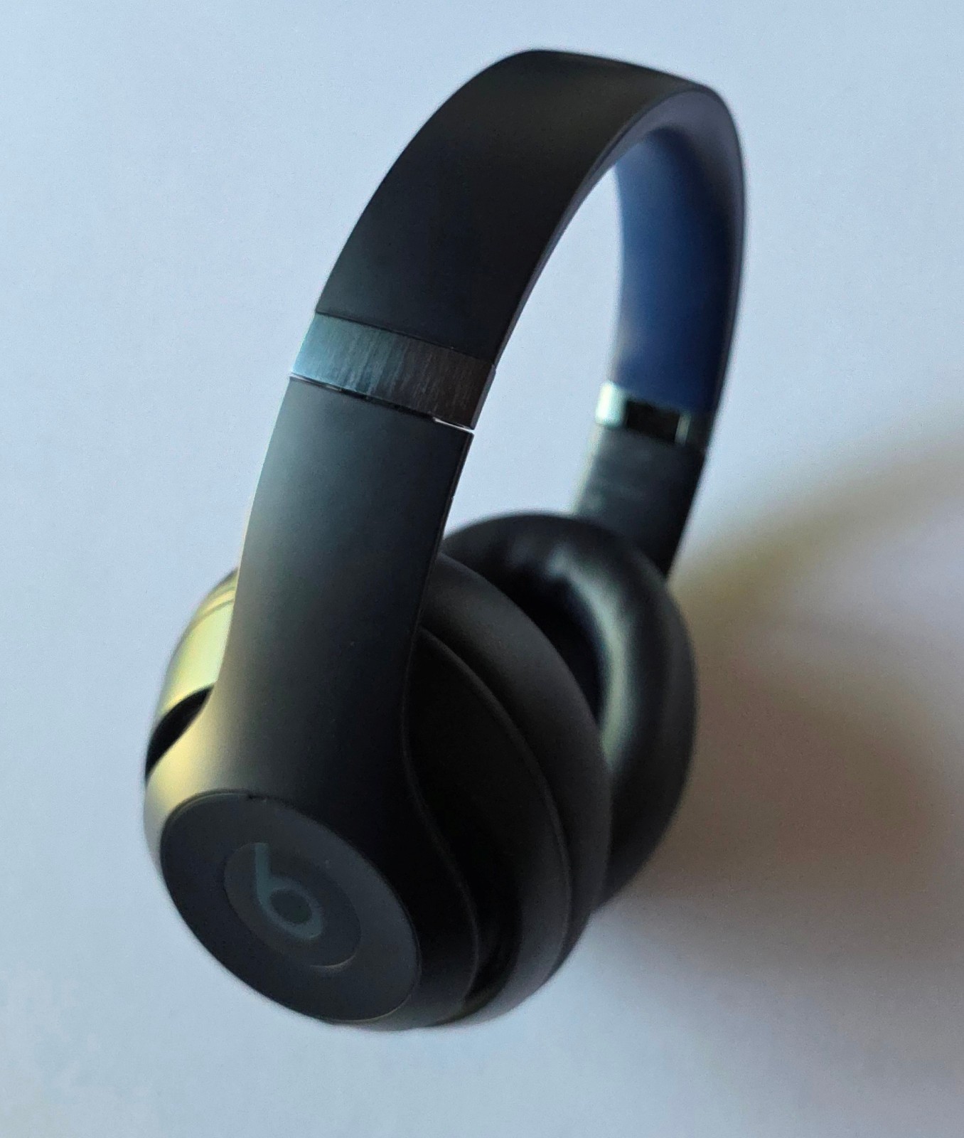 Original Navy Blue Beats Studio Pro Wireless NC Headphones MQTQ3LL/A in Bulk Pkg