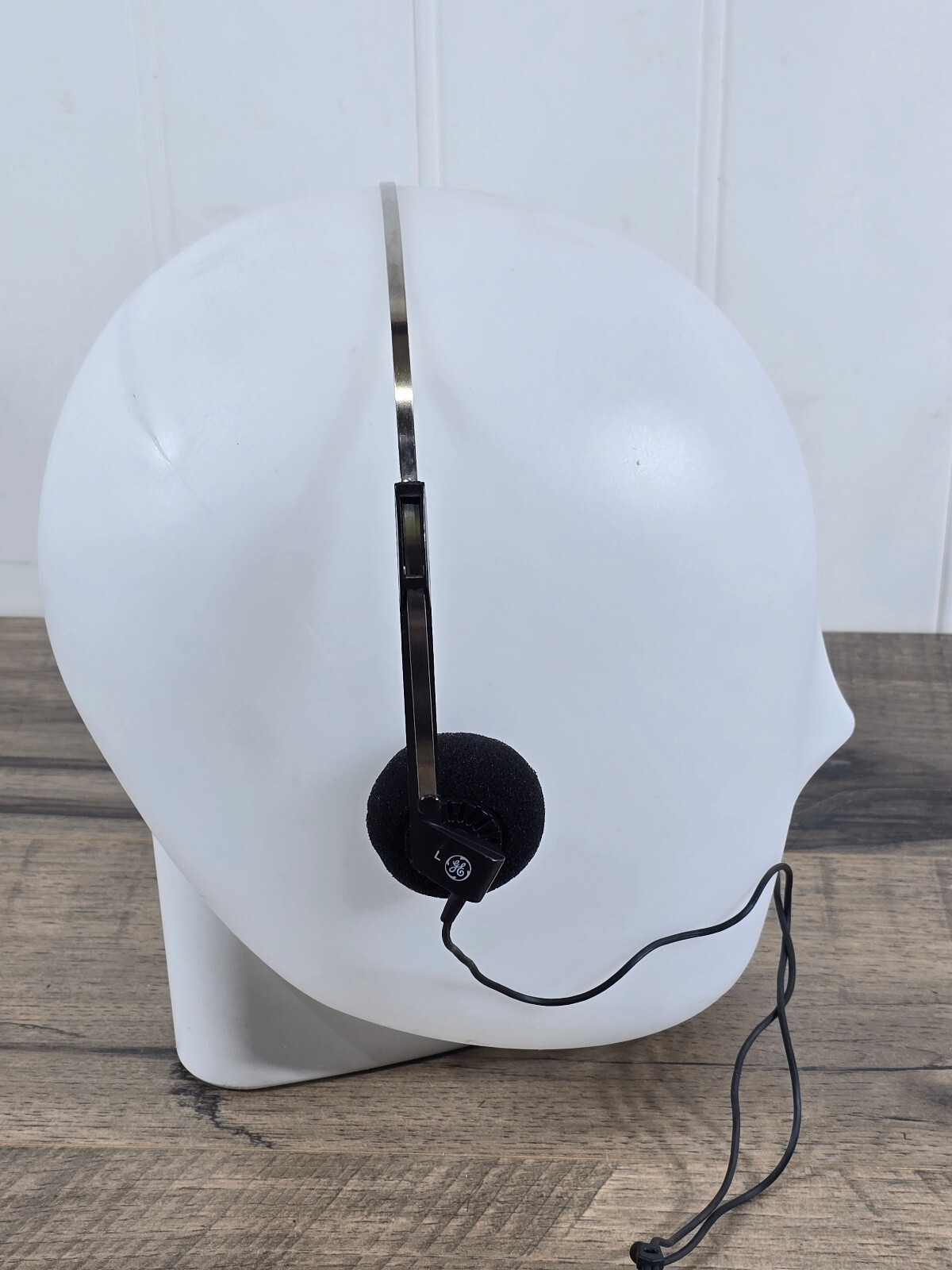 General Electric GE Metal Headband Headphones w/ Foam Pads Vintage