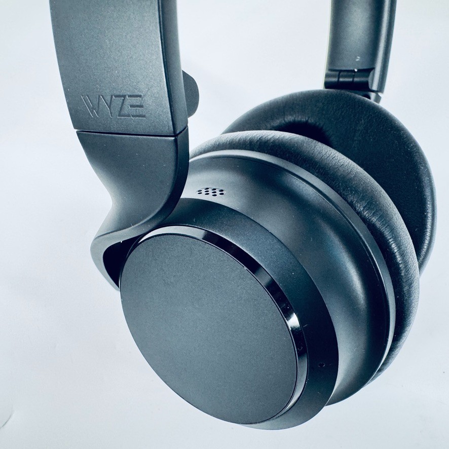 Wyze WNCH1 Wireless Noise-Cancelling Headphones Black w/ Bag TESTED WORKING