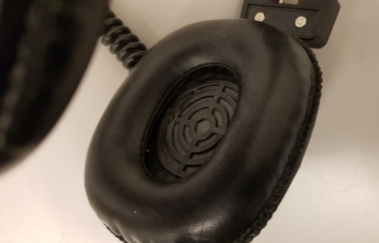 GE General Electric 5-1300 Stereophone Vintage Headphones