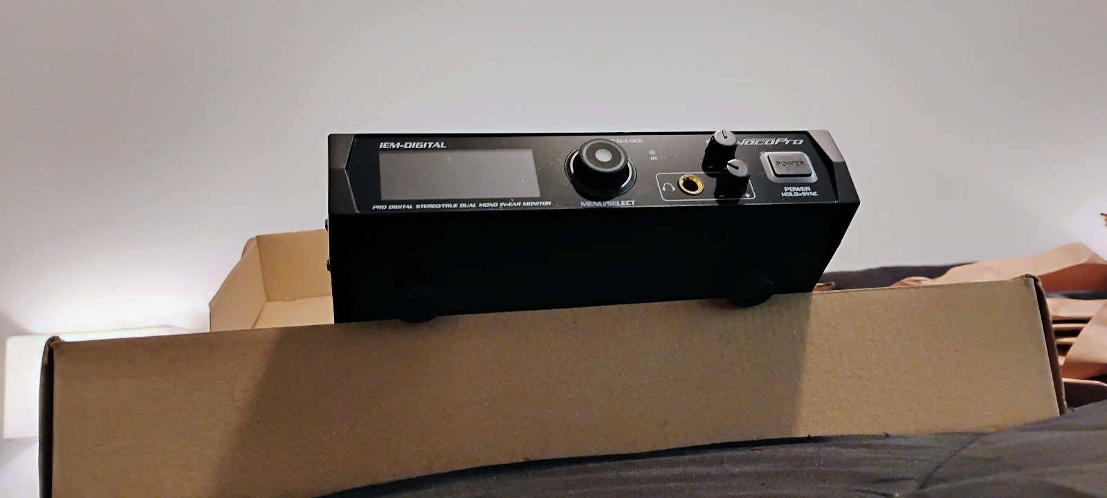 VocoPro IEM-DIGITAL wireless in-ear monitoring system