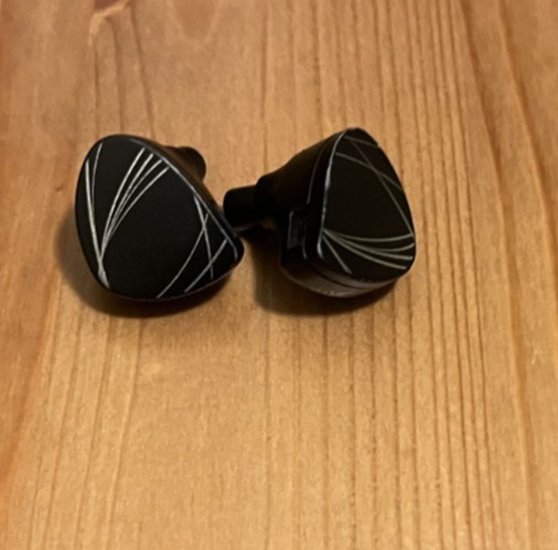MOONDROP Aria 10mm LCP Dynamic Driver IEM 0.78pin Wired In-Ear Black