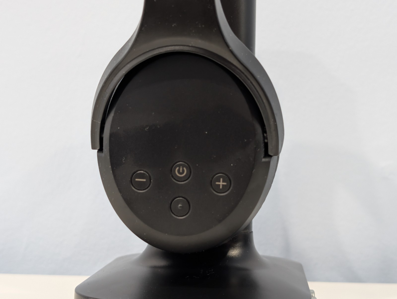 Brookstone Airphones Wireless TV Headphones BKH500 READ USB PORT ISSUE