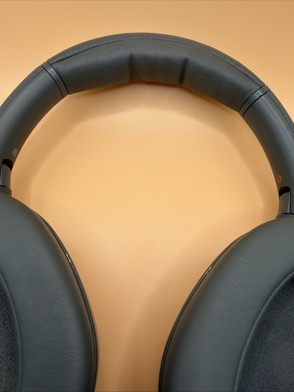 SONY ULT WEAR WH-ULT900N Wireless Noise Canceling Bluetooth Headphones – GrayF11