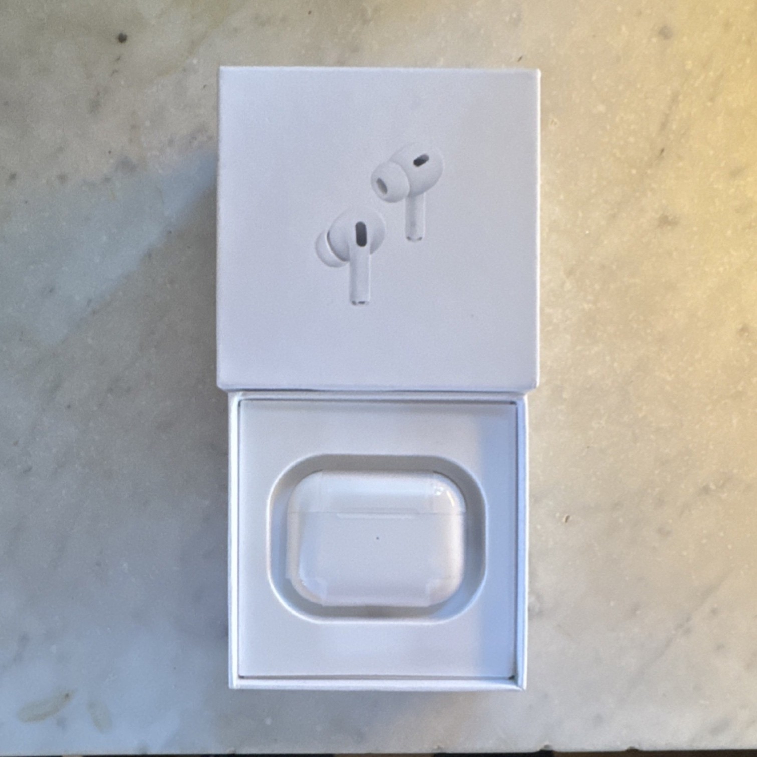 Apple AirPods Pro Wireless Bluetooth In-Ear Earbuds White Double 2020s