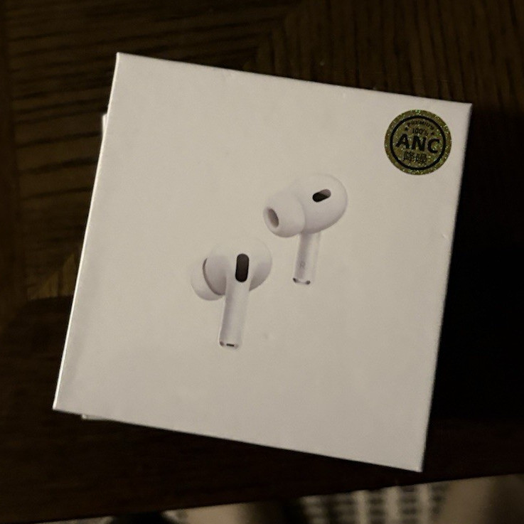 Apple AirPods Pro Active Noise Cancellation Wireless Bluetooth In-Ear, White