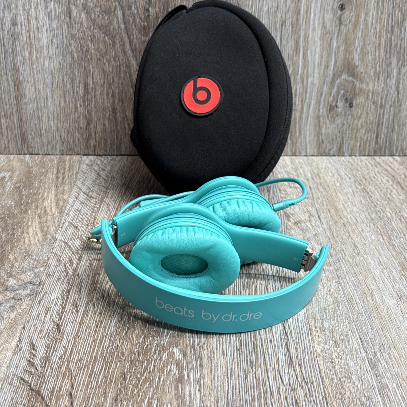 Beats By Dr. Dre Solo HD Teal Green Drenched Wired Headphones w Case — TESTED