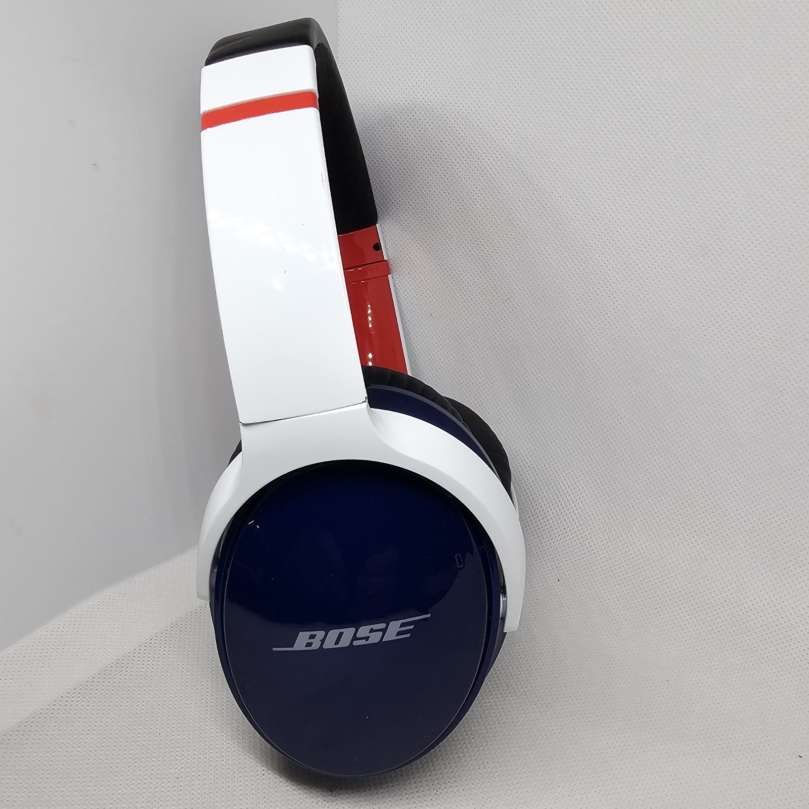 Bose QuietComfort 35 II Wireless Bluetooth Over-Ear Headphones Custom Colors