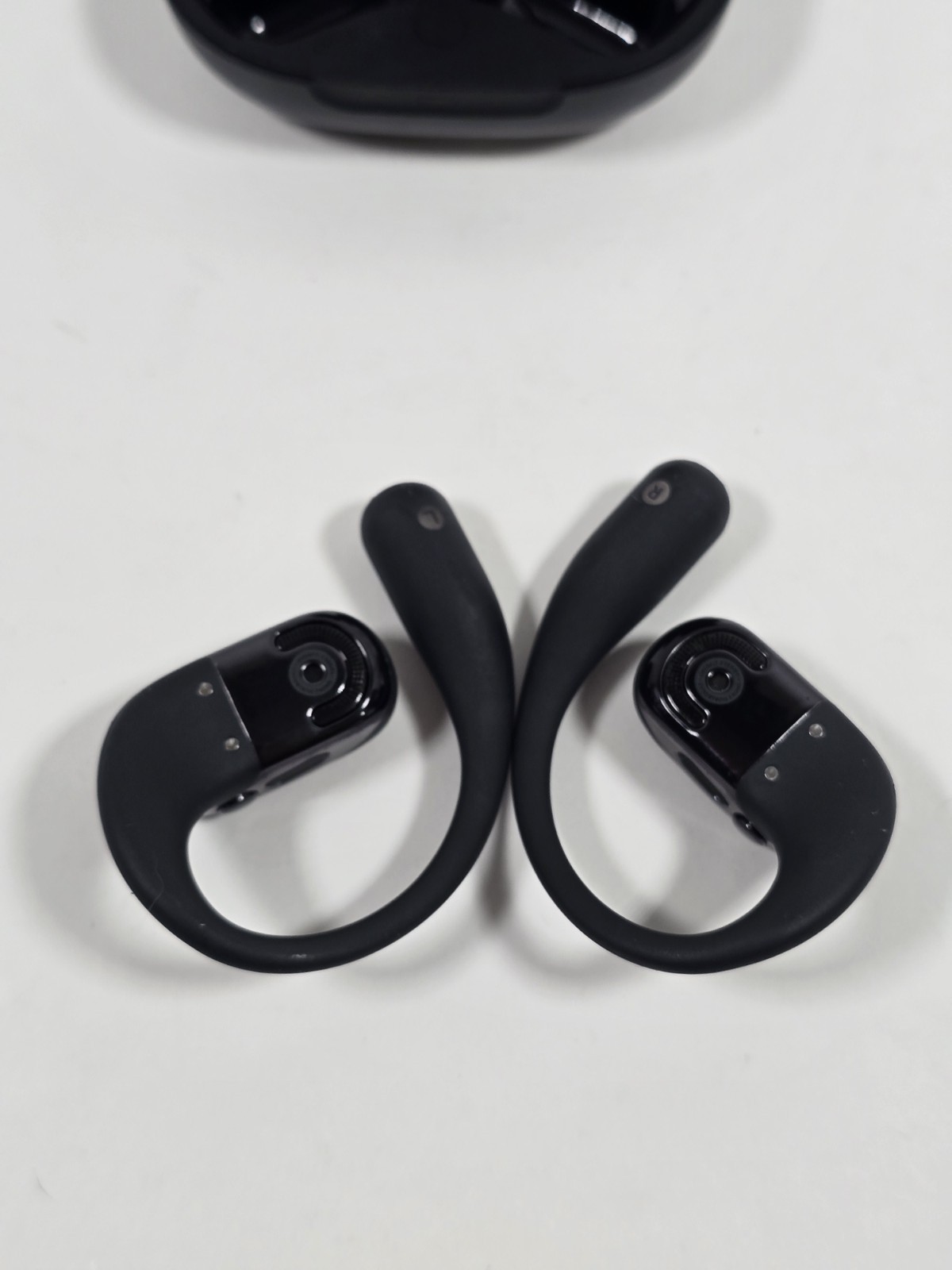 Shokz OpenFit 2 T920 Open Ear Wireless Bluetooth Earbuds Black